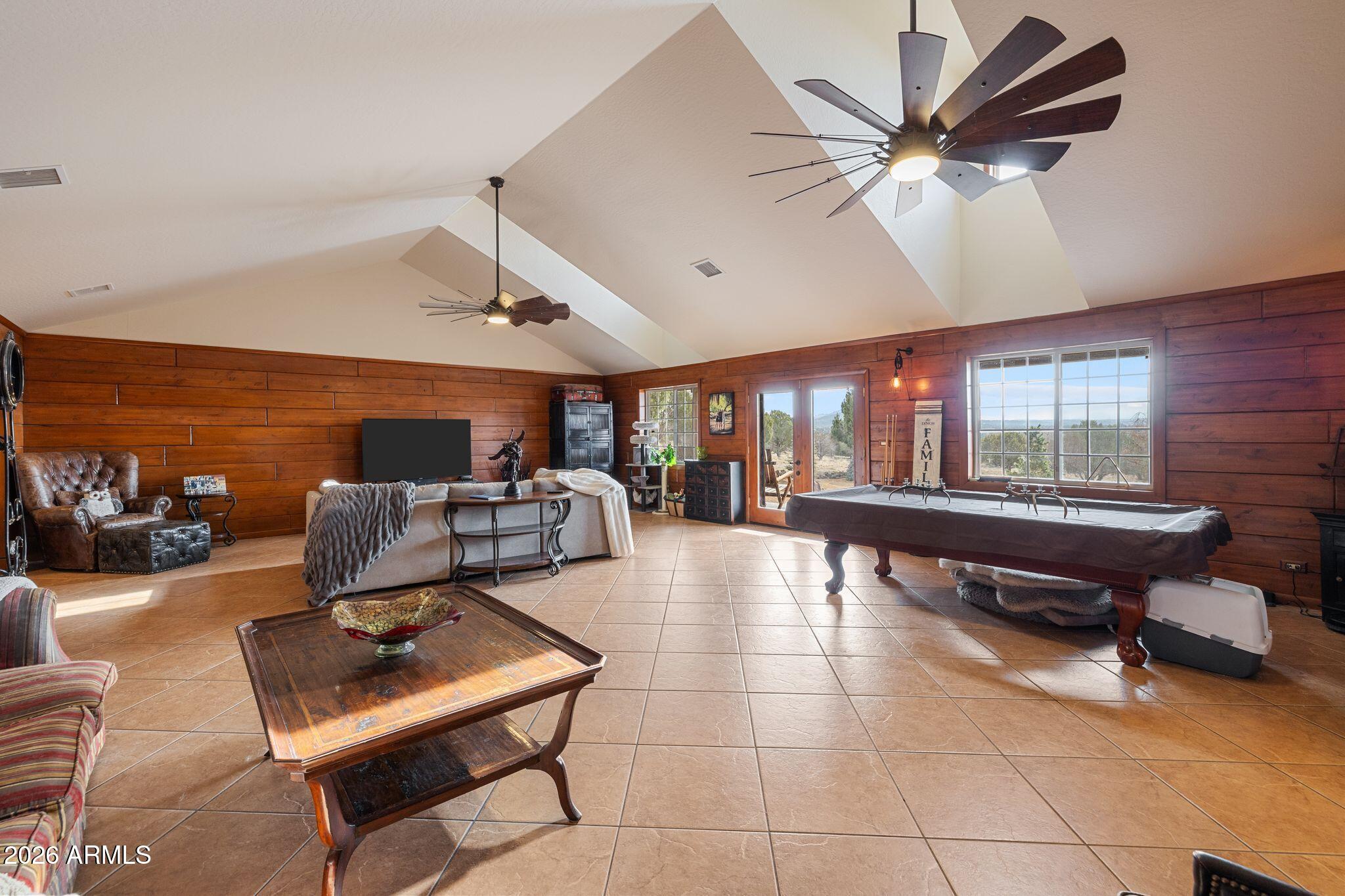 CROSSROADS RANCH PHASE 2 AMD - Residential