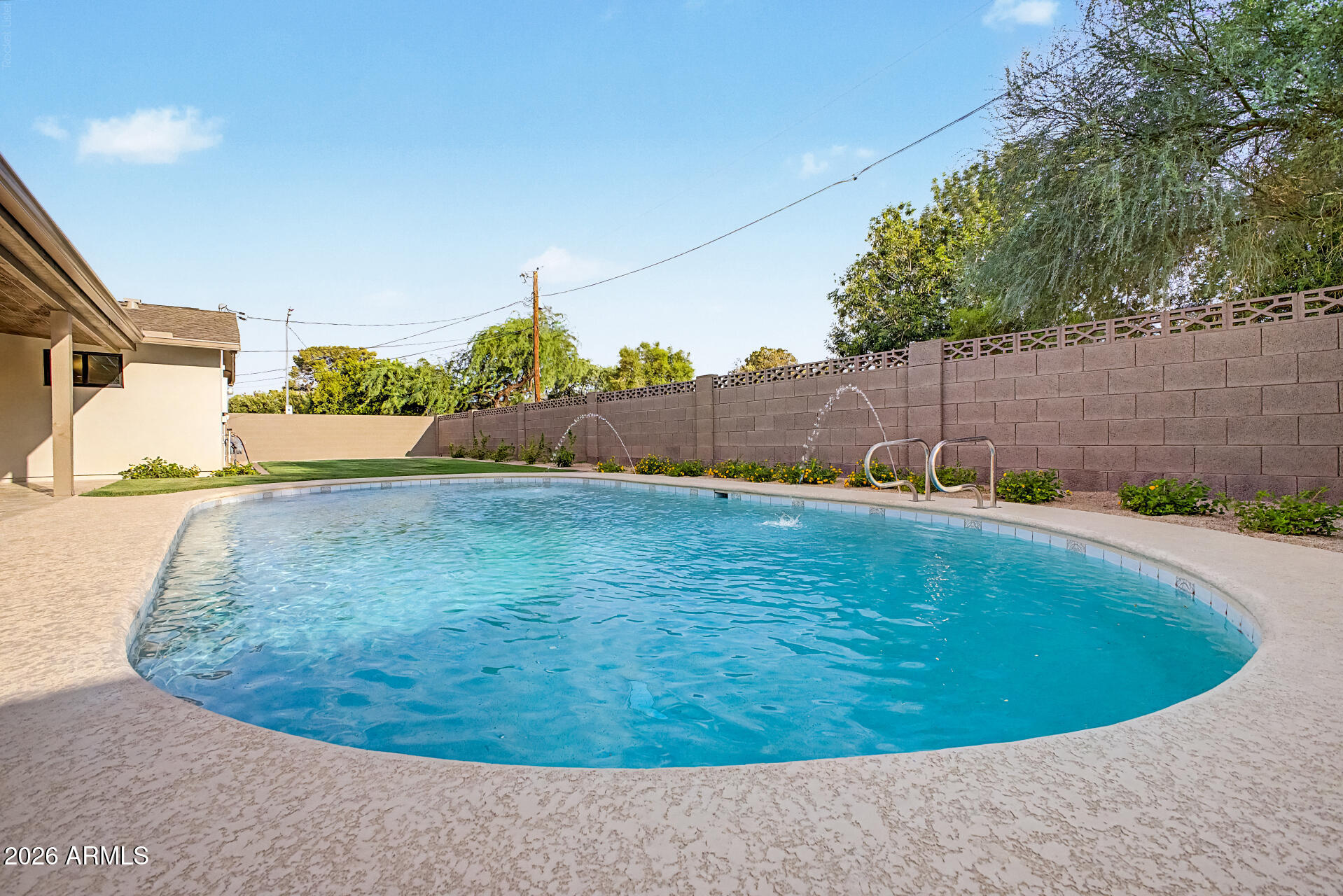 VALLEY ESTATES - Residential