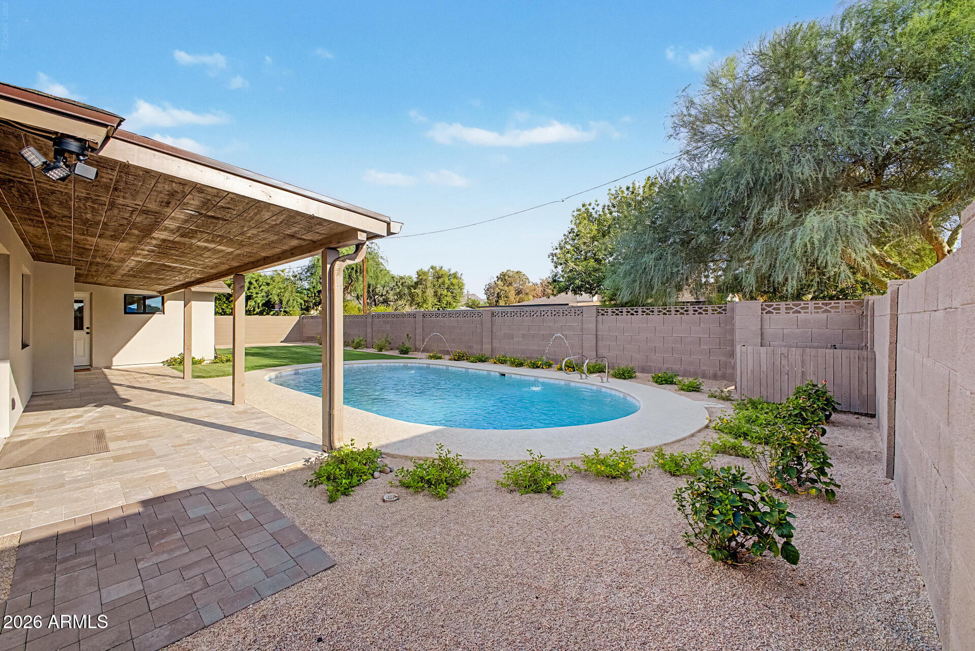 VALLEY ESTATES - Residential