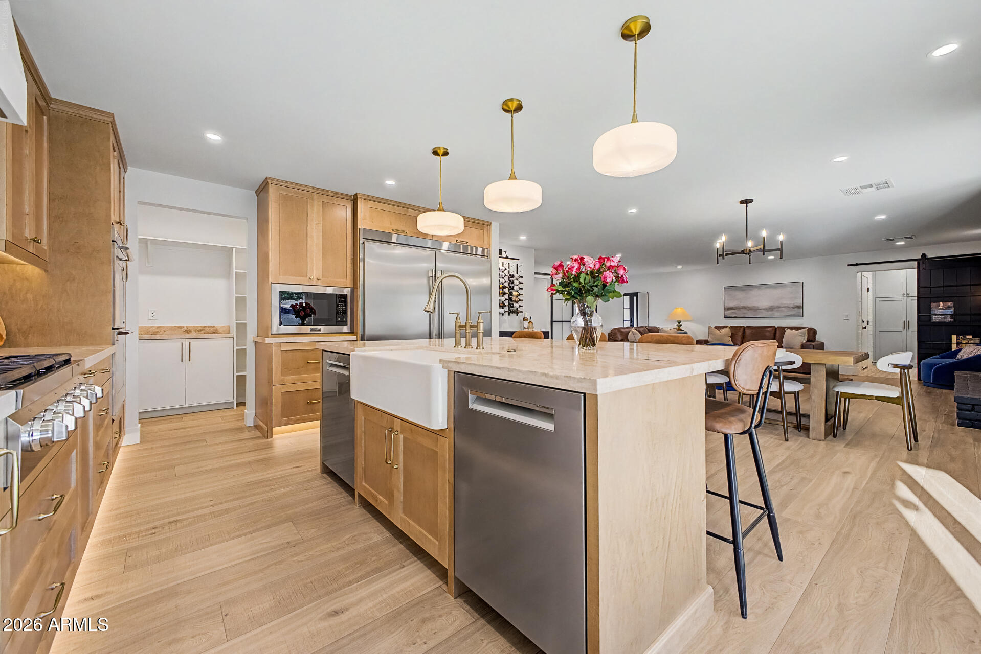 VALLEY ESTATES - Residential