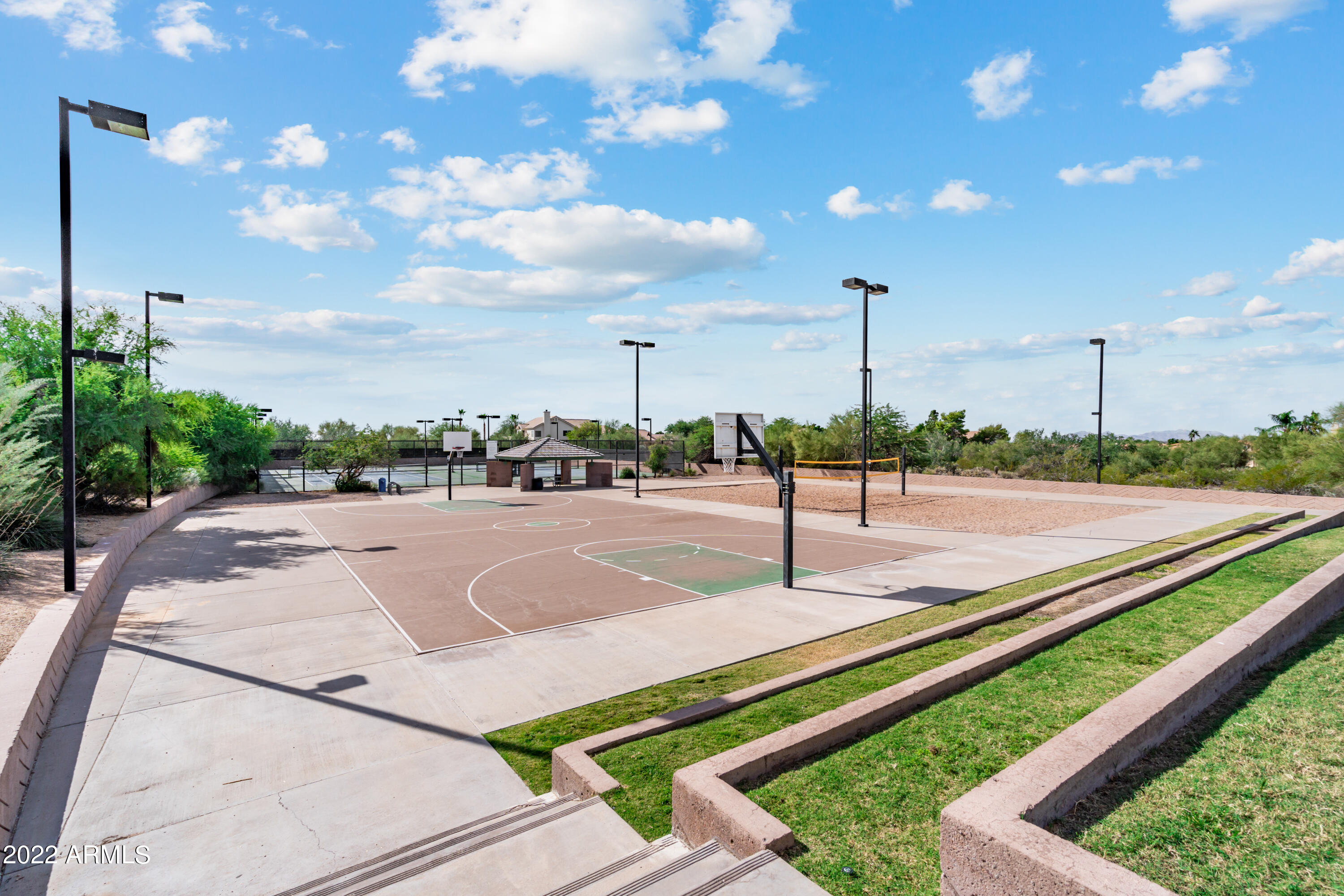HIDDEN HILLS PARCEL D & E - Residential