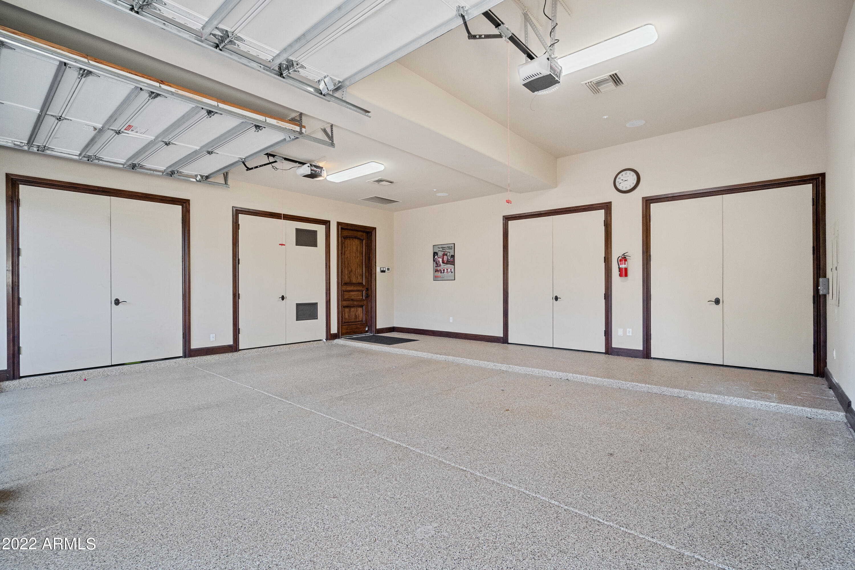 HIDDEN HILLS PARCEL D & E - Residential