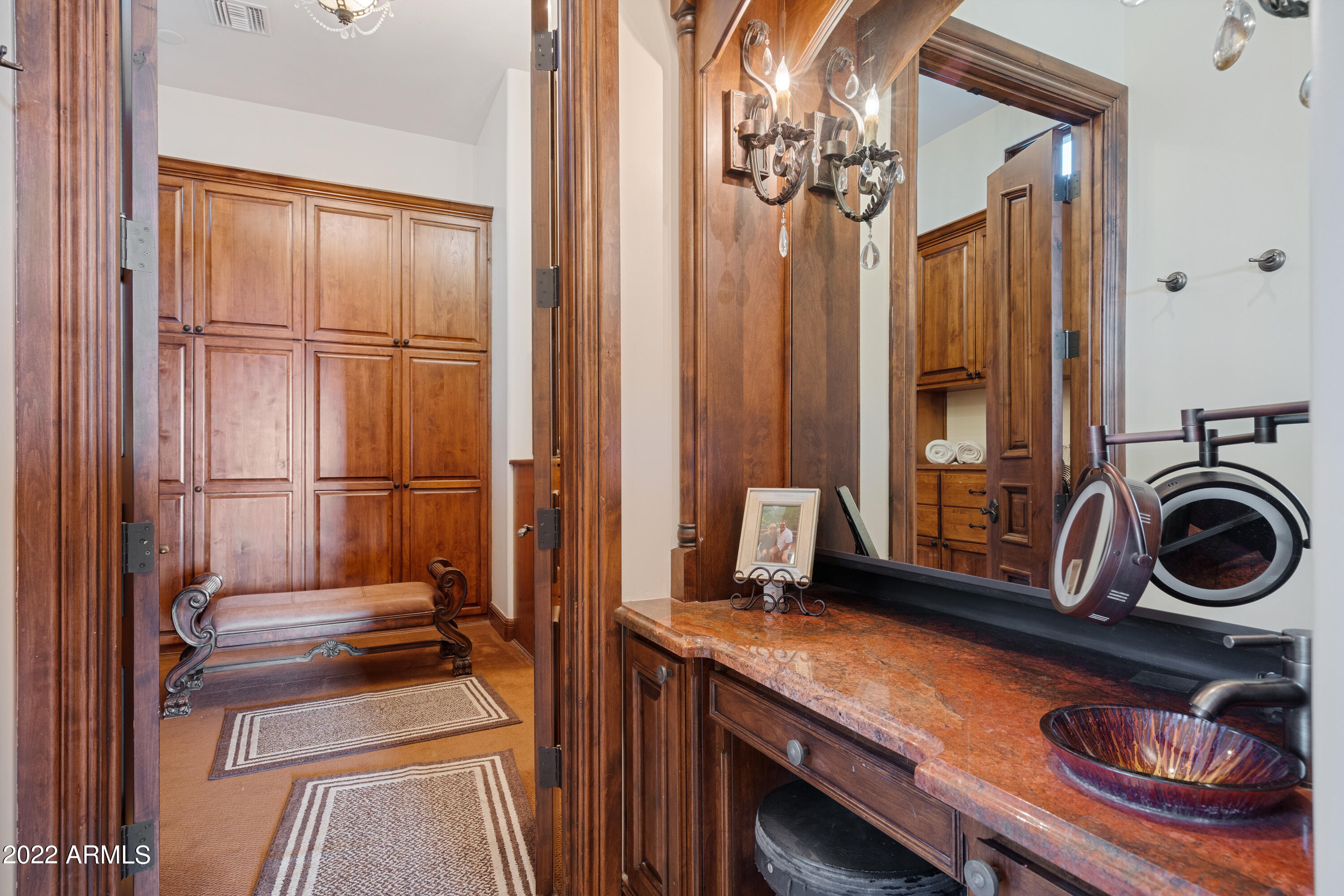 HIDDEN HILLS PARCEL D & E - Residential