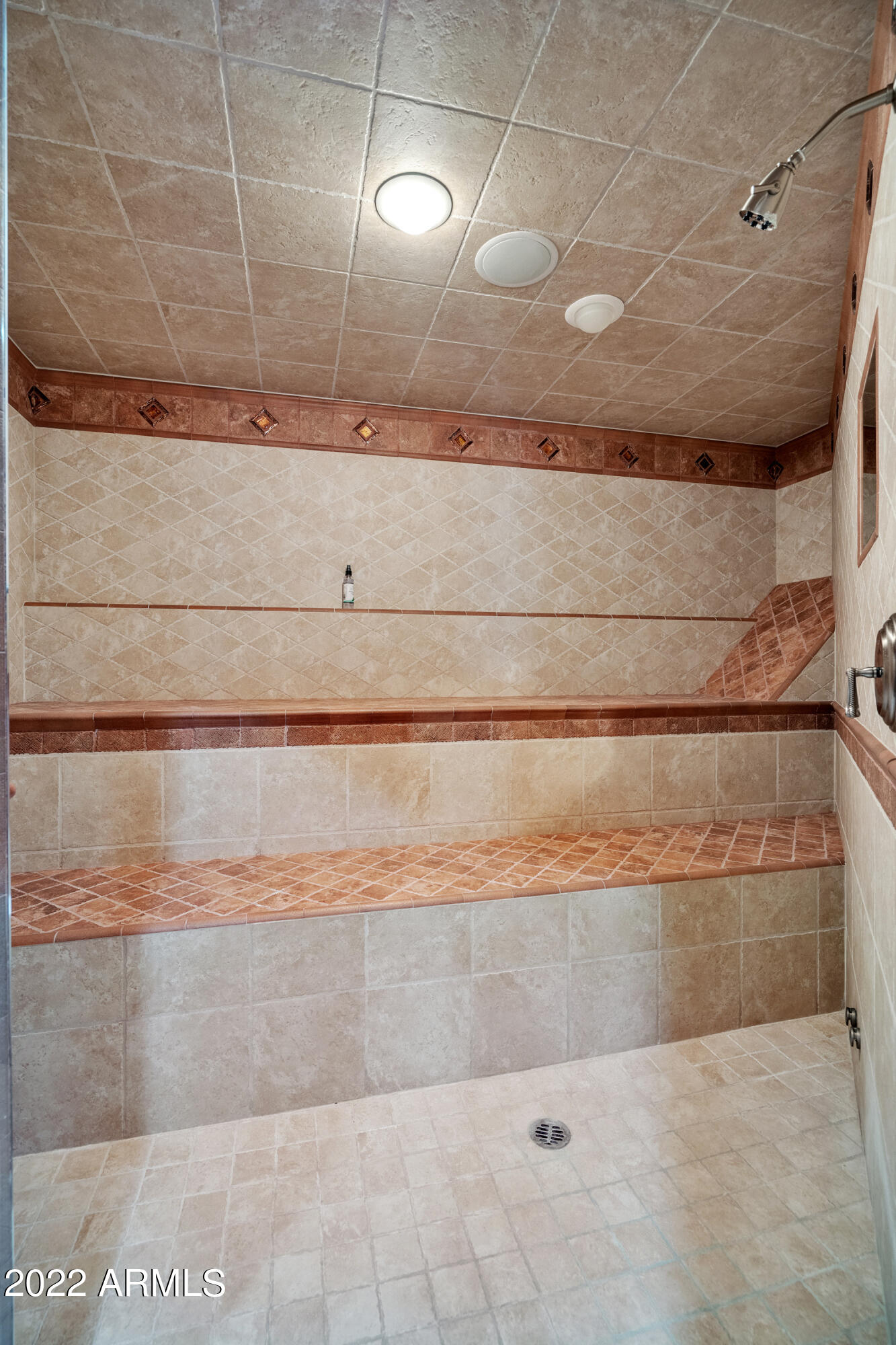 HIDDEN HILLS PARCEL D & E - Residential