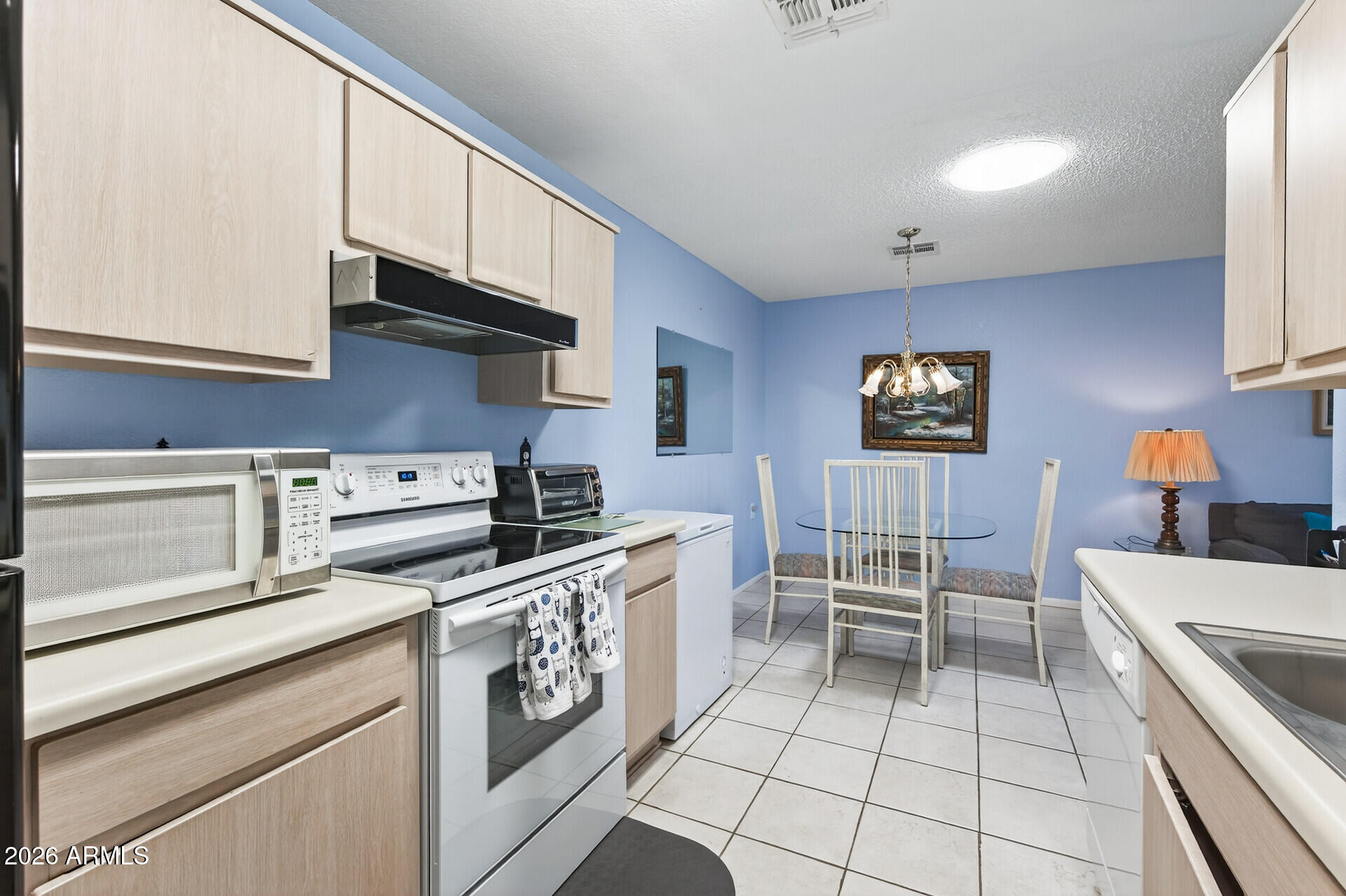 SUN VILLAGE RESORT CONDO APACHE COLONY 2 - Residential