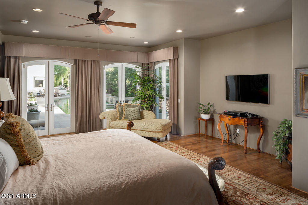 CASA BLANCA ESTATES LOT 20-37 & TR A - Residential