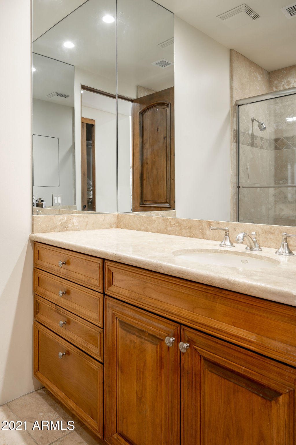 CASA BLANCA ESTATES LOT 20-37 & TR A - Residential