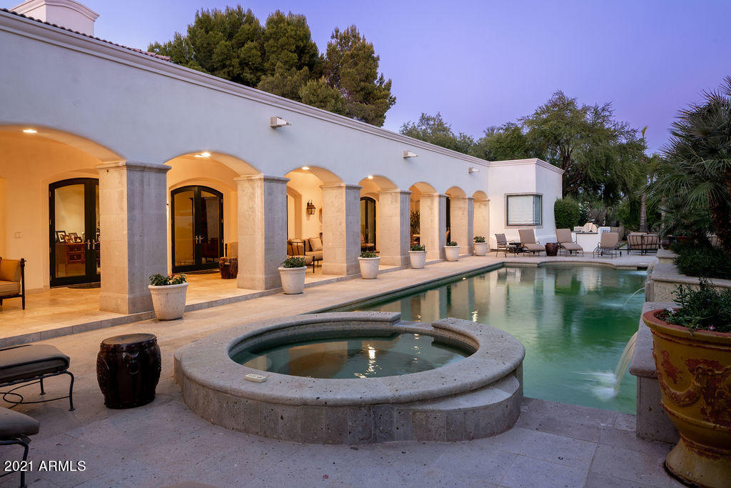 CASA BLANCA ESTATES LOT 20-37 & TR A - Residential
