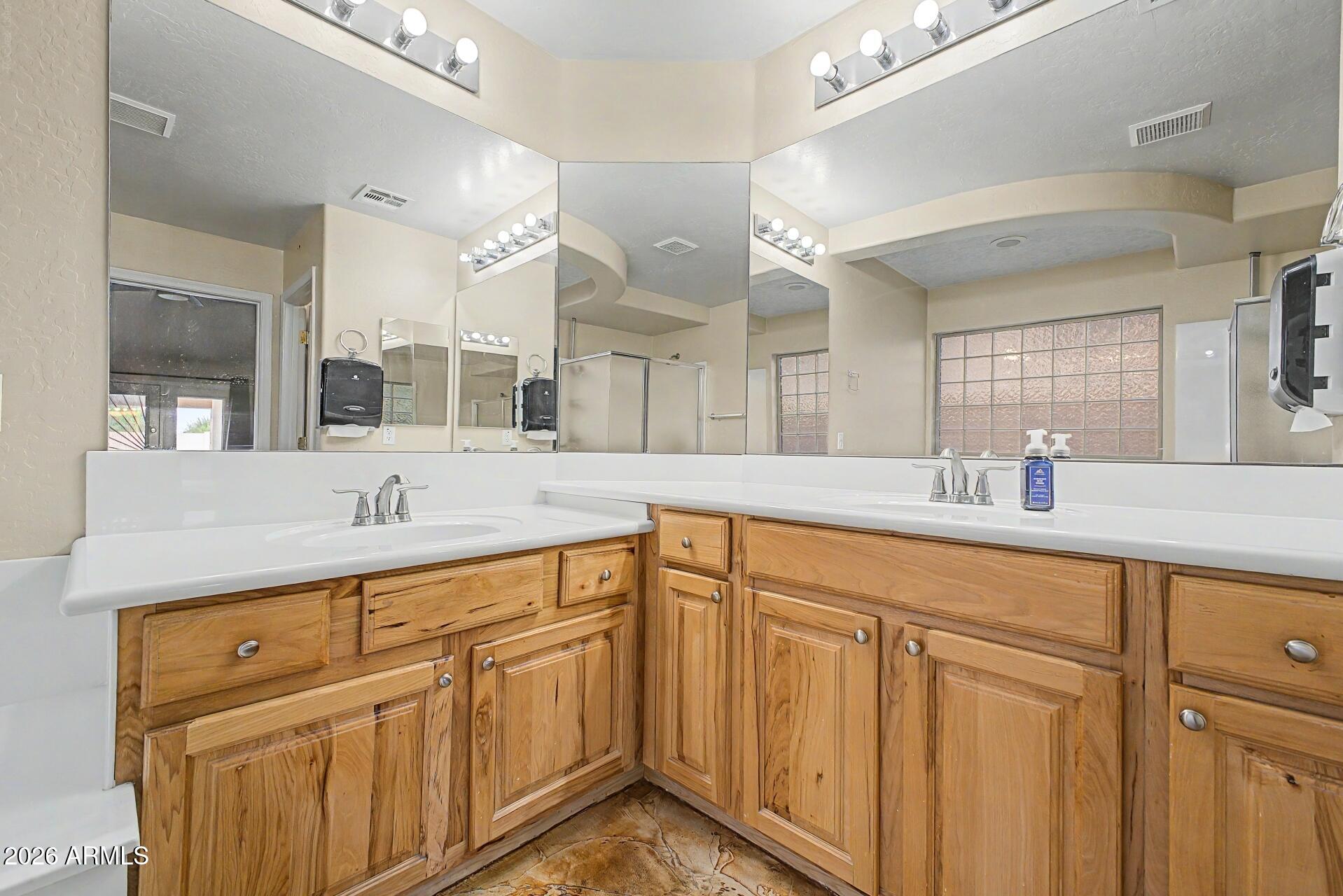 CHEATHAM FARMS - Residential