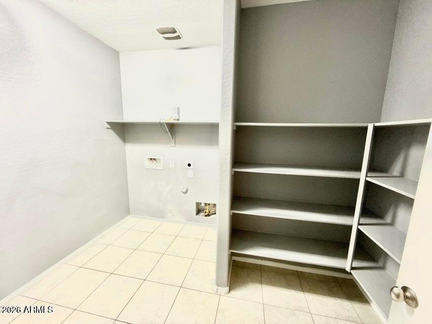 TARTESSO UNIT 2B - Residential Lease