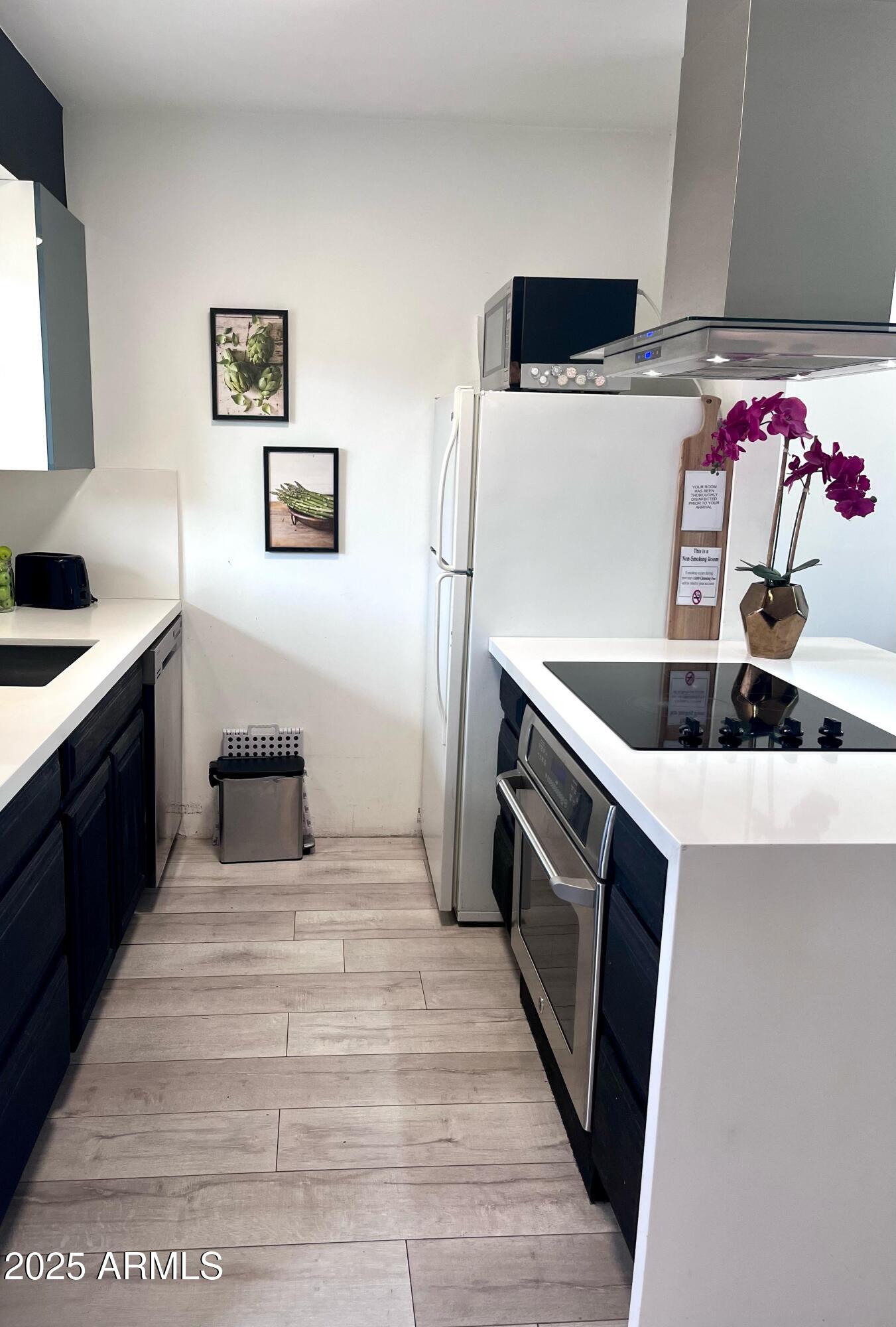 CAMELBACK HOUSE - Residential