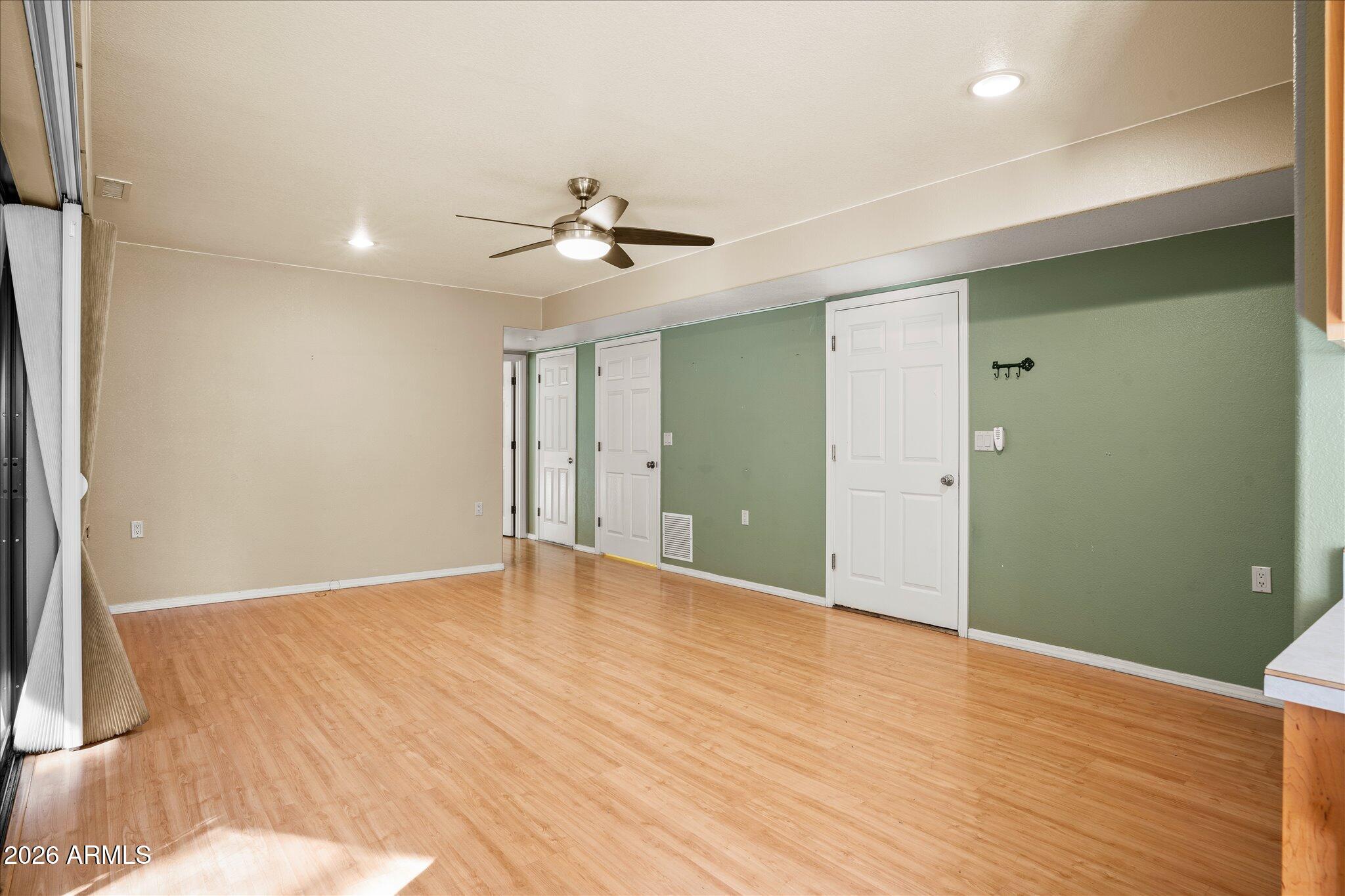 CATHEDRAL PINES - Residential