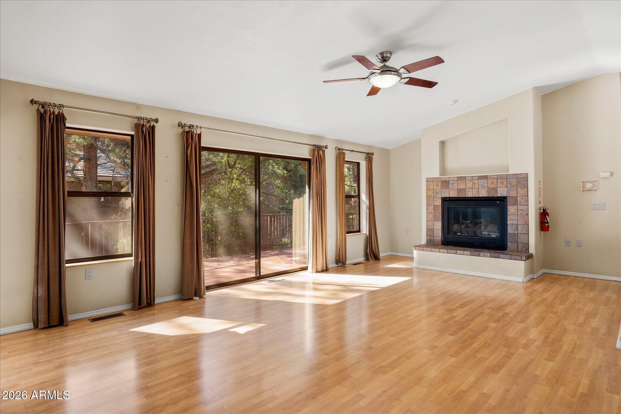 CATHEDRAL PINES - Residential