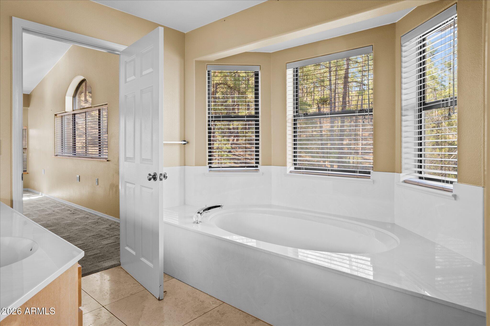 CATHEDRAL PINES - Residential
