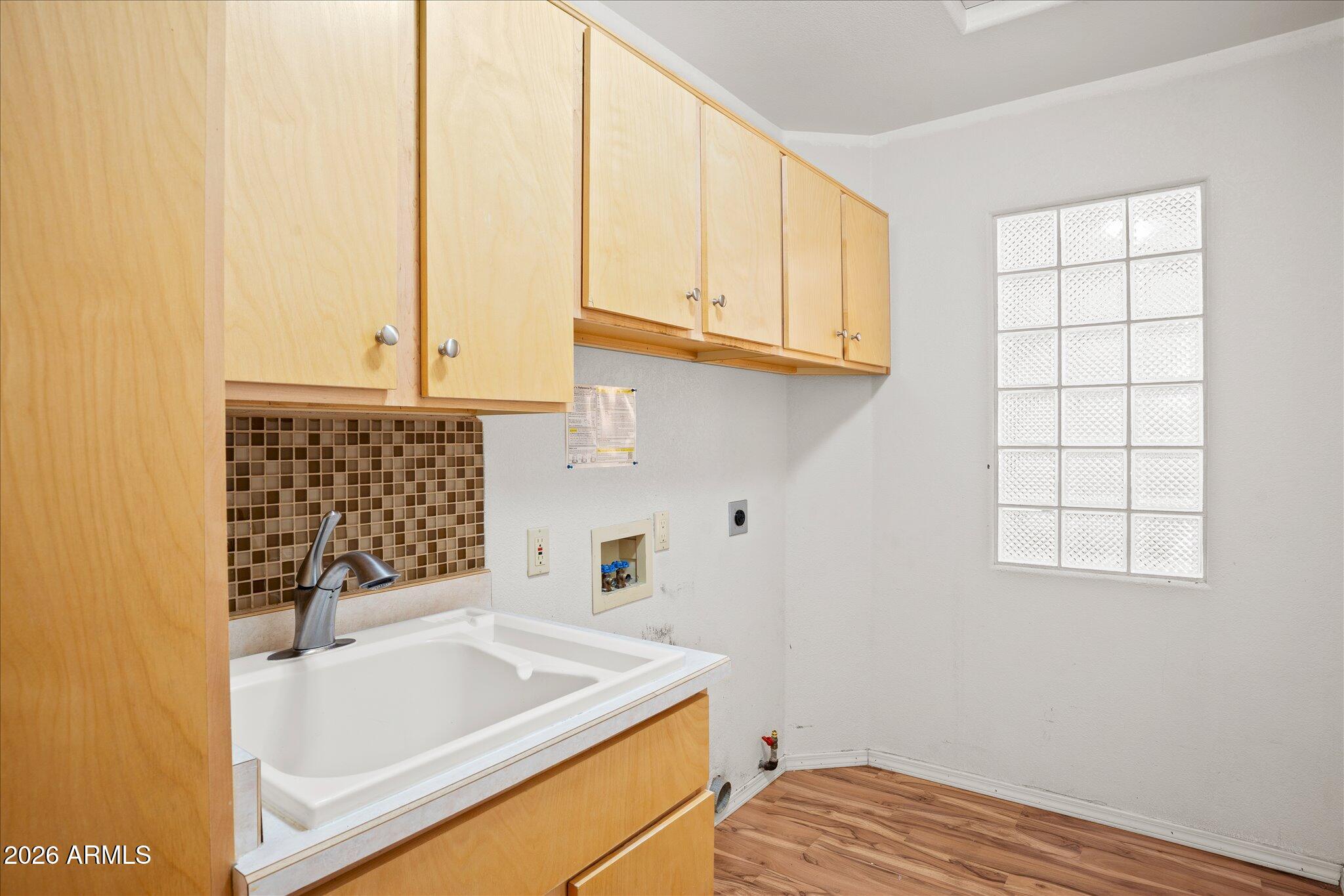 CATHEDRAL PINES - Residential