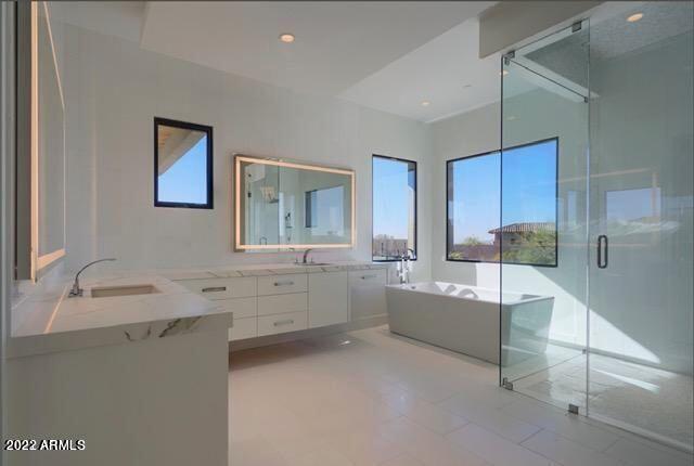 PINNACLE PEAK HEIGHTS 5 - Residential