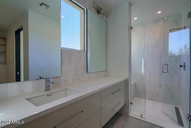 PINNACLE PEAK HEIGHTS 5 - Residential