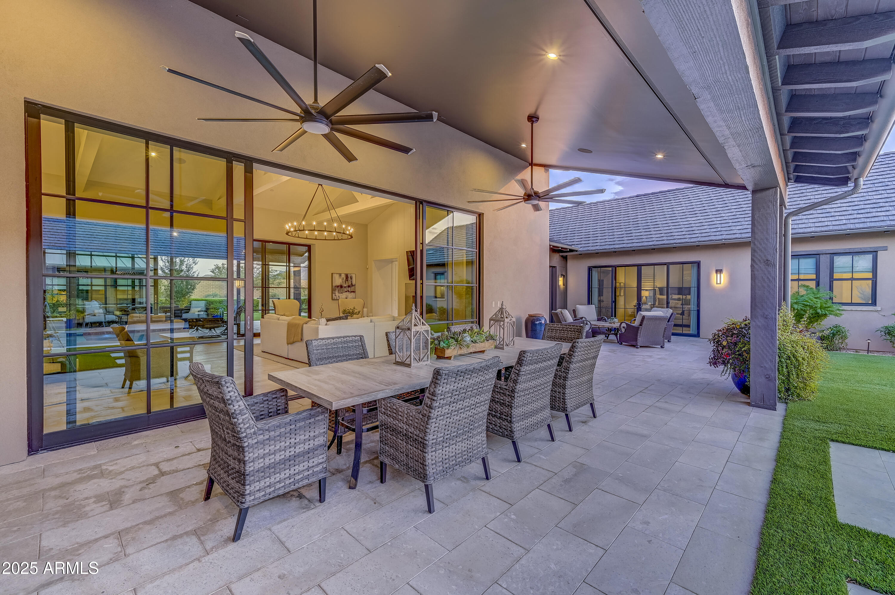 BRONCO ESTATES - Residential