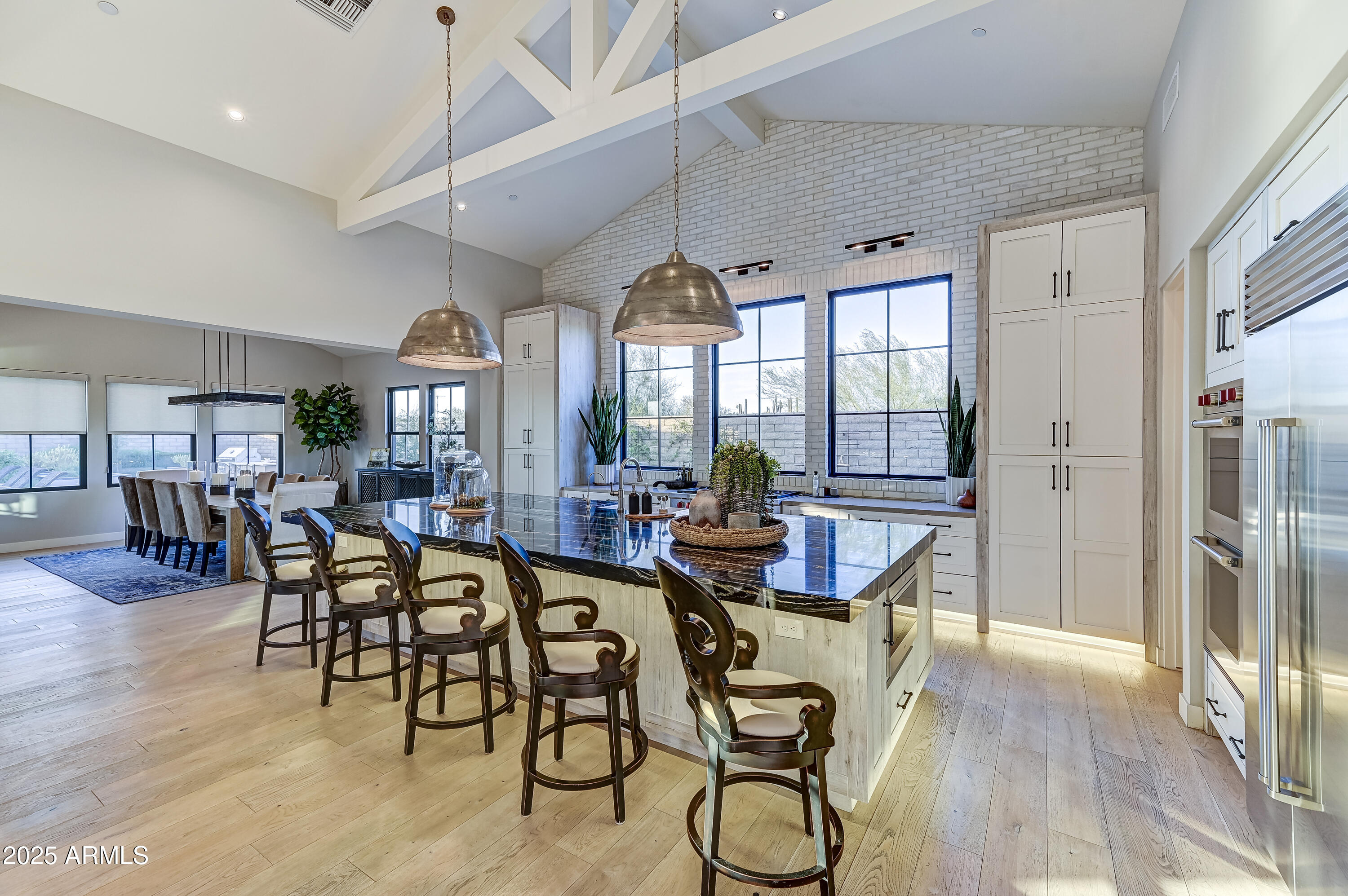 BRONCO ESTATES - Residential
