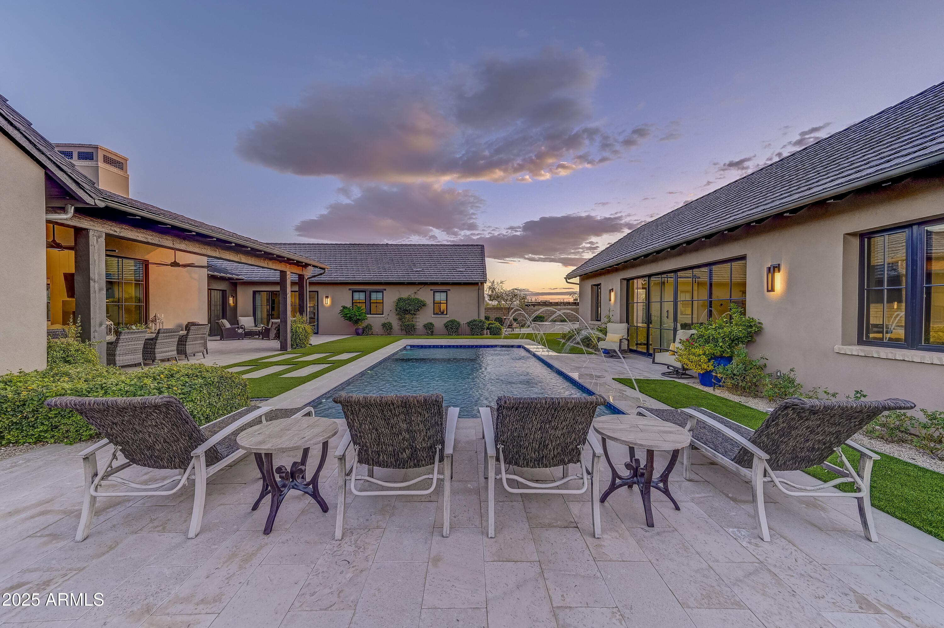 BRONCO ESTATES - Residential