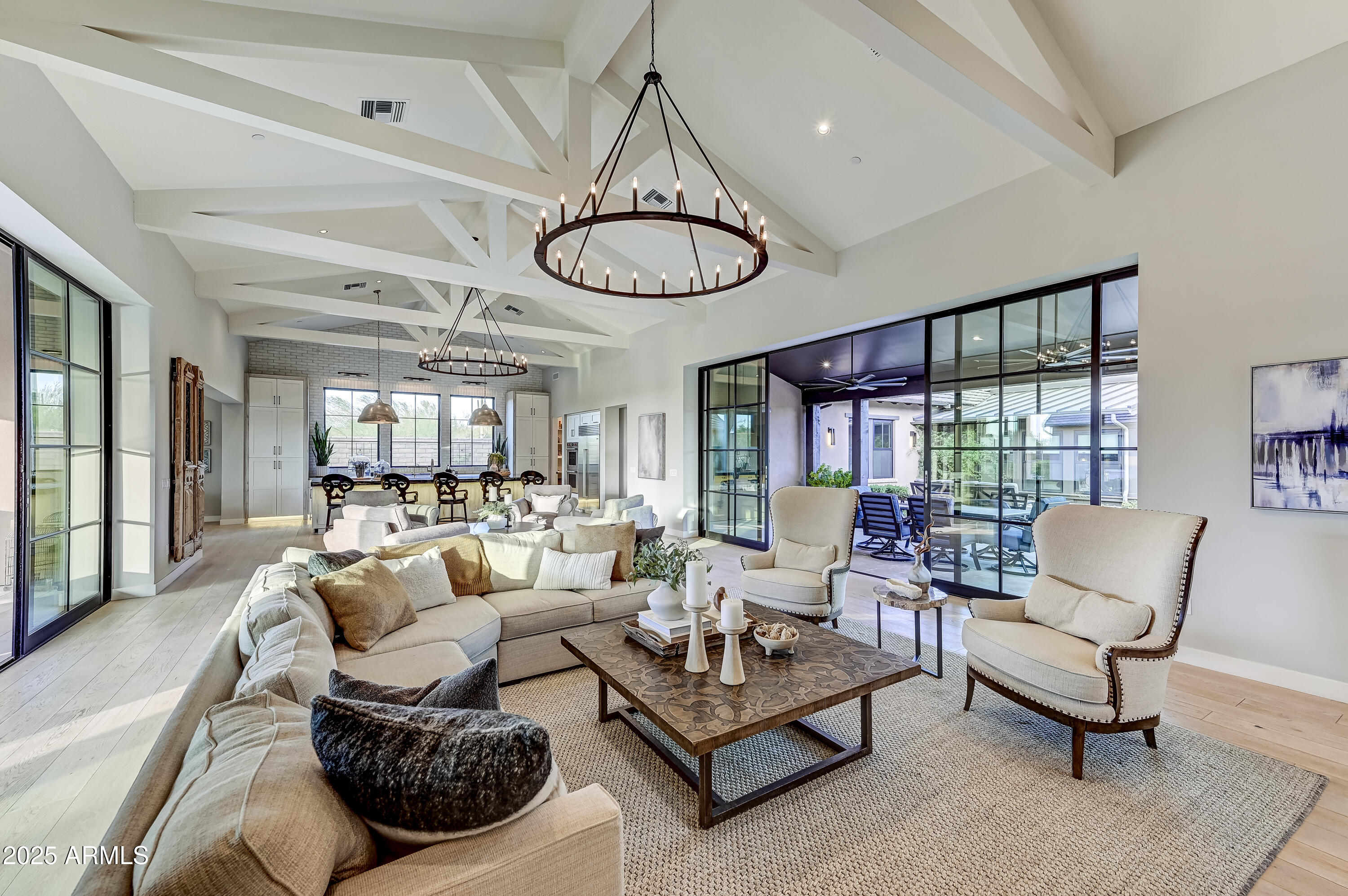 BRONCO ESTATES - Residential