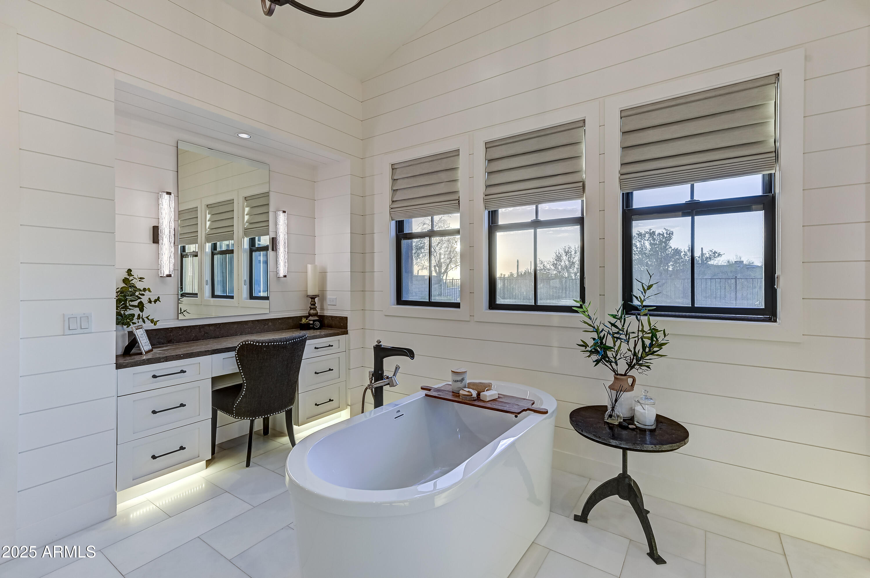BRONCO ESTATES - Residential
