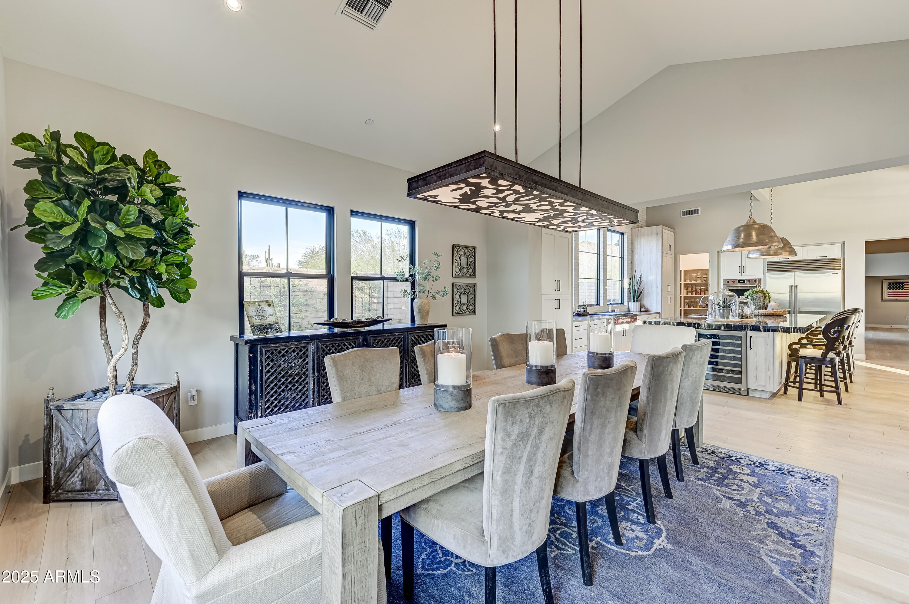BRONCO ESTATES - Residential