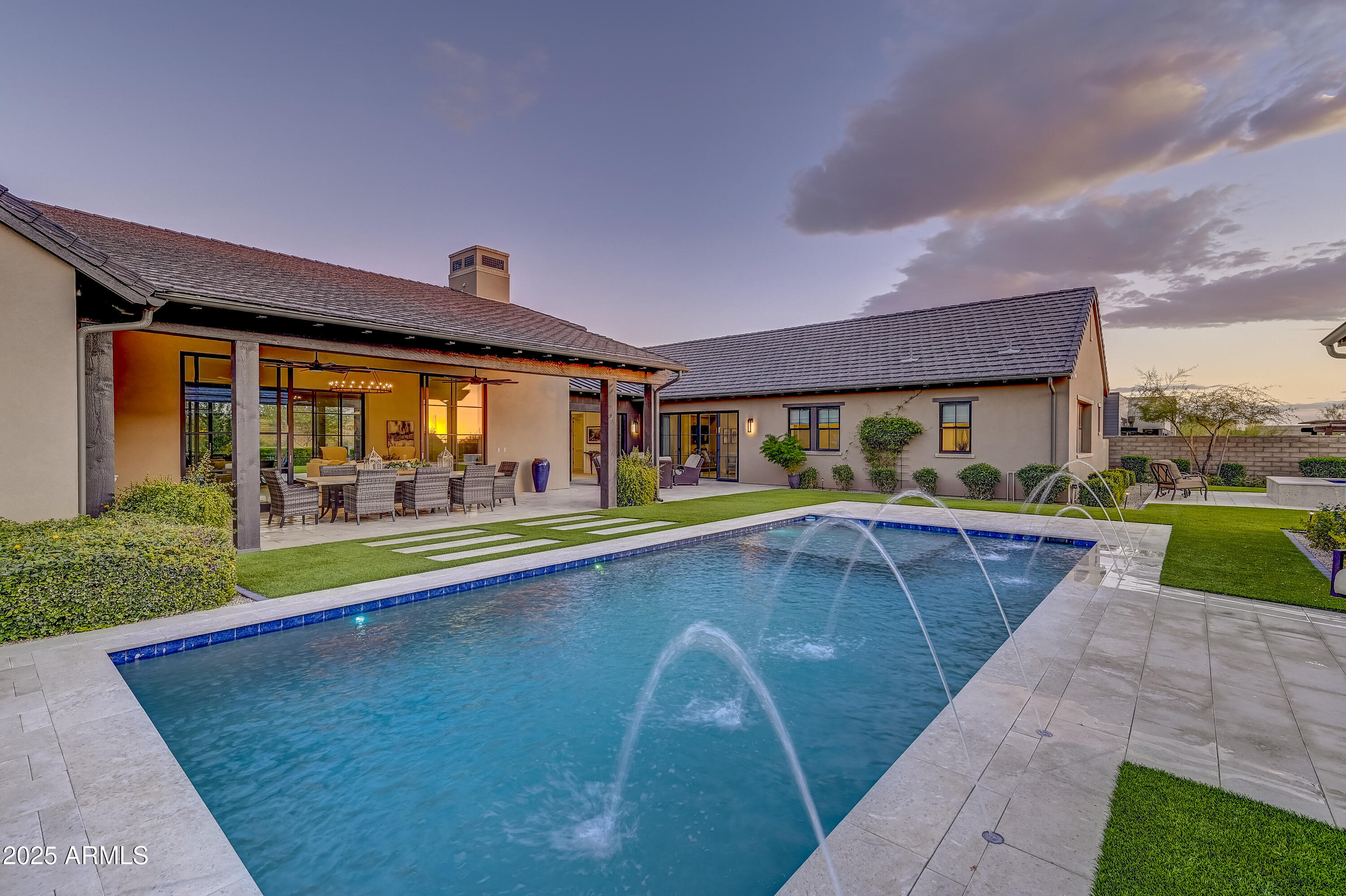 BRONCO ESTATES - Residential