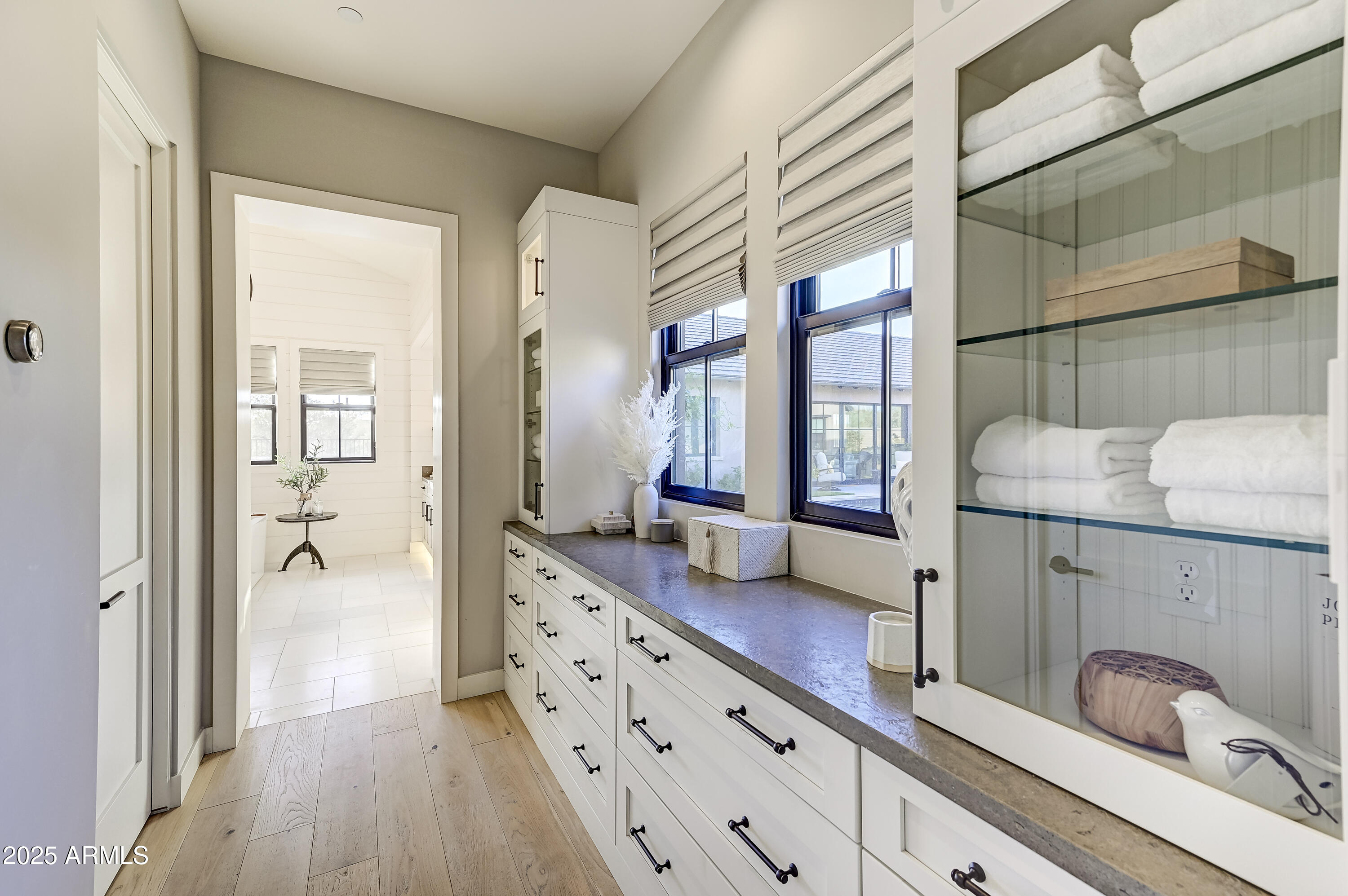 BRONCO ESTATES - Residential