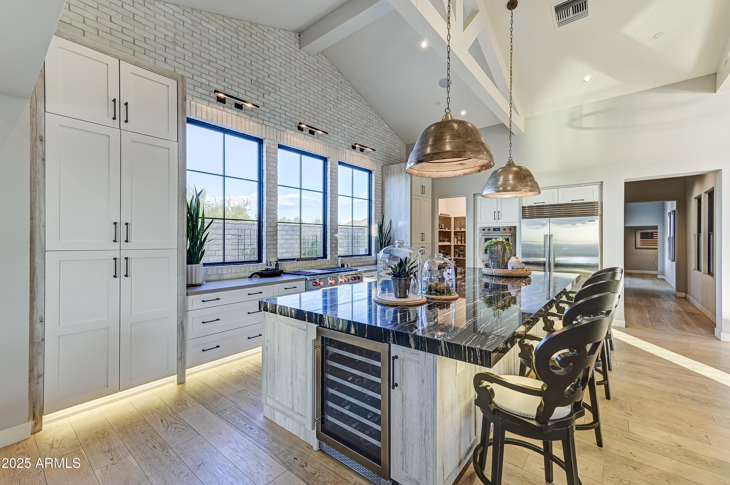 BRONCO ESTATES - Residential