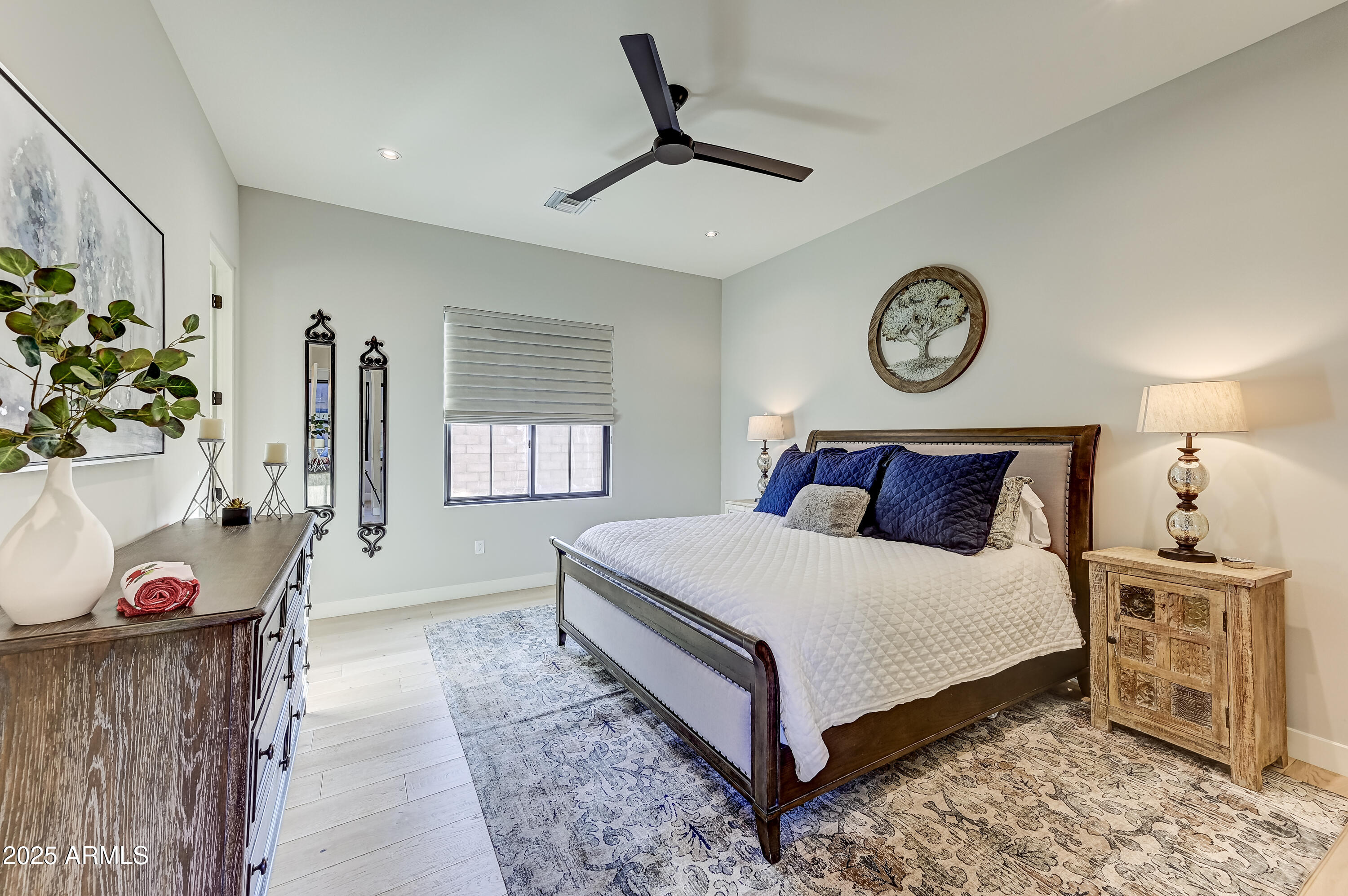 BRONCO ESTATES - Residential