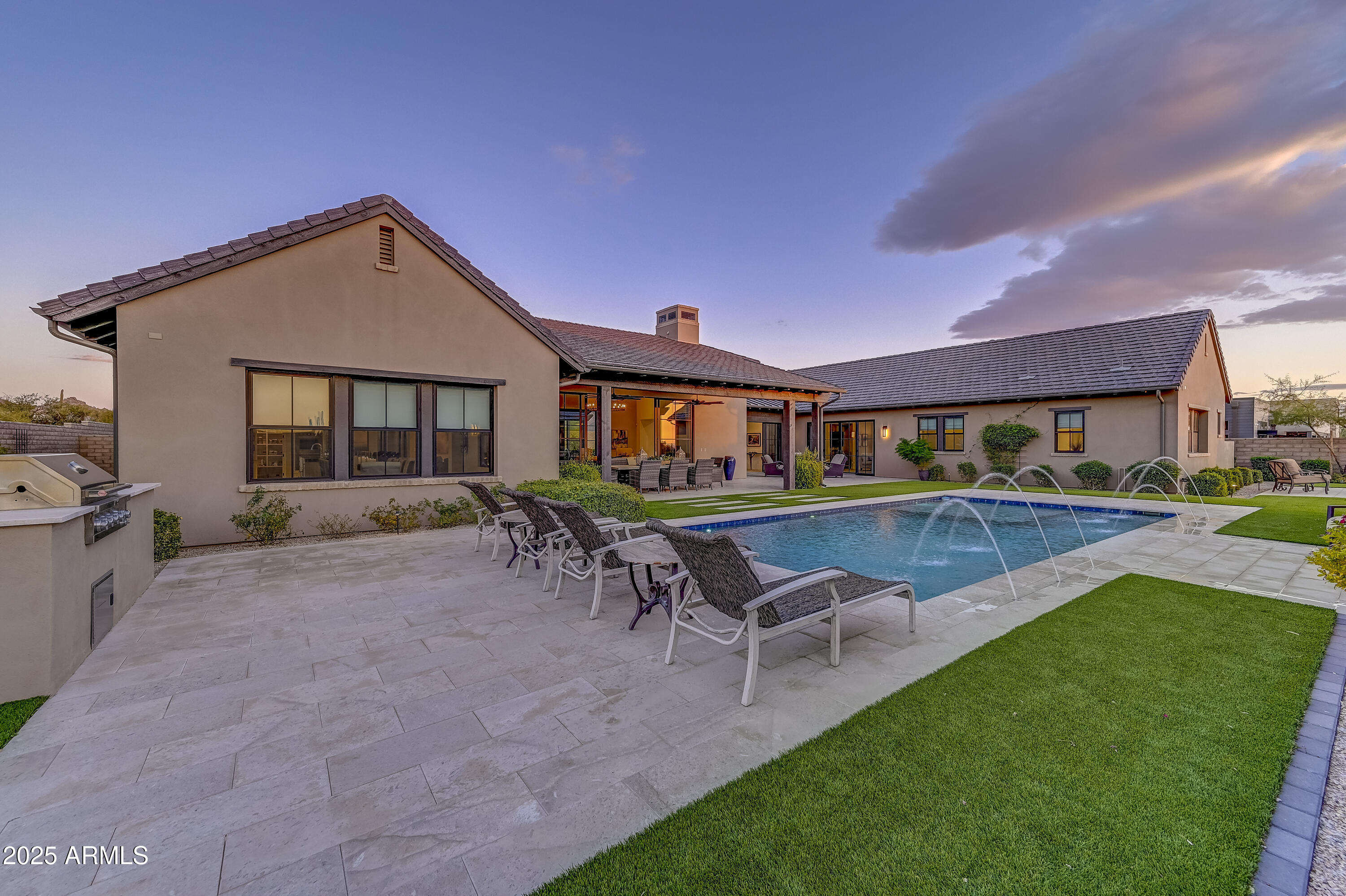 BRONCO ESTATES - Residential