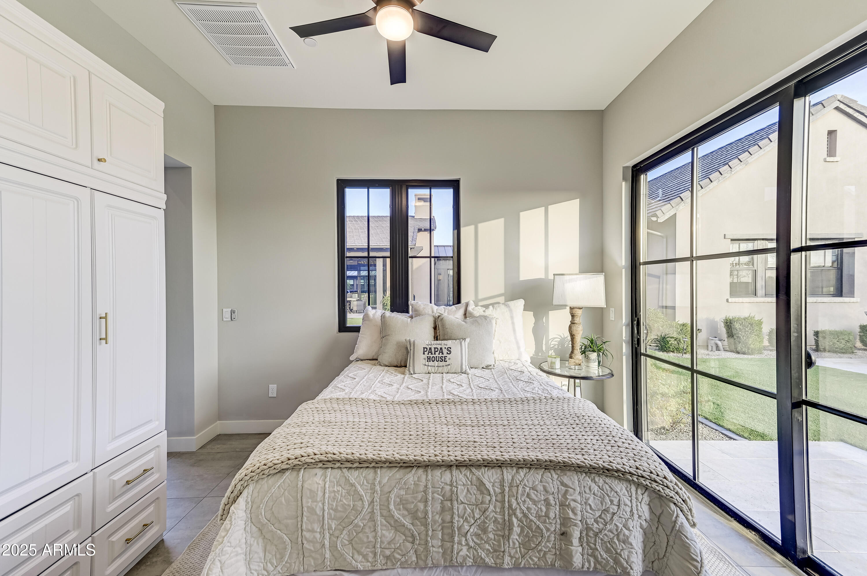 BRONCO ESTATES - Residential