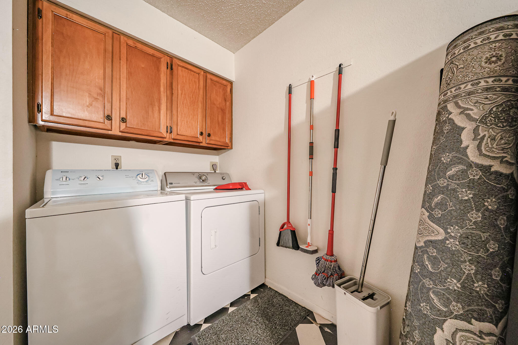 LEISURE WORLD PLAT 15 LOTS 1405 THRU 1512 1515 THR - Residential