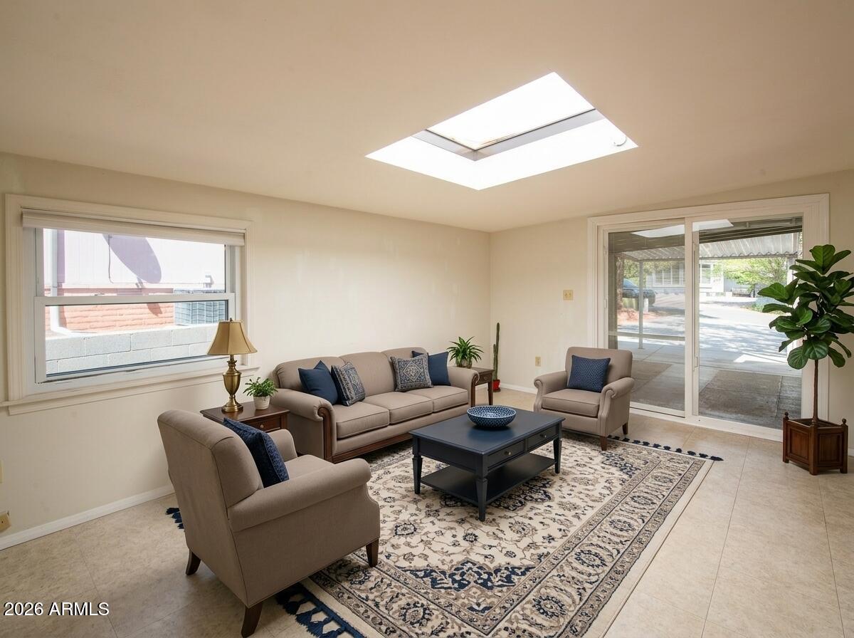 VALLEY SHADOWS UNIT 1 - Residential