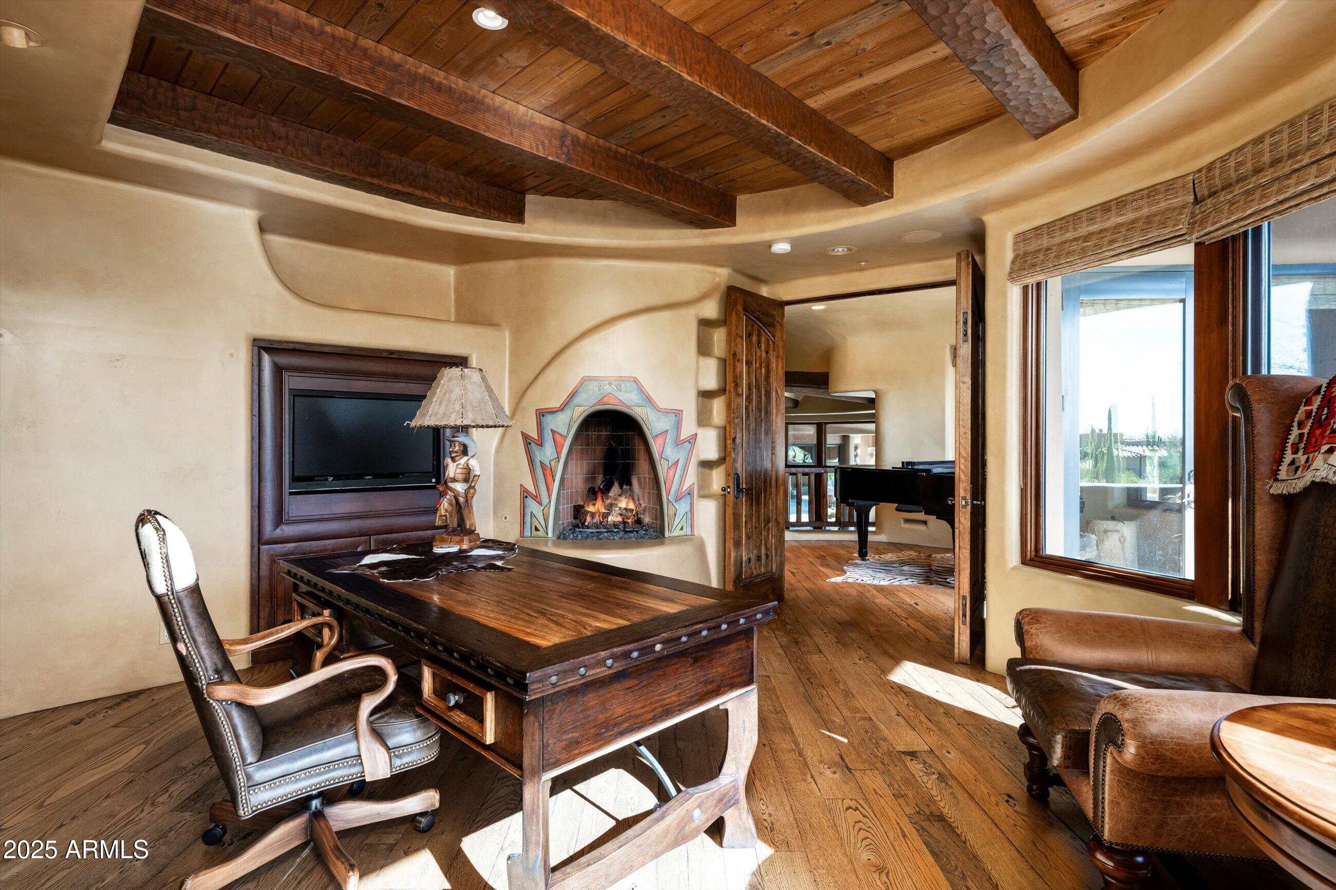 WHISPER ROCK - Residential