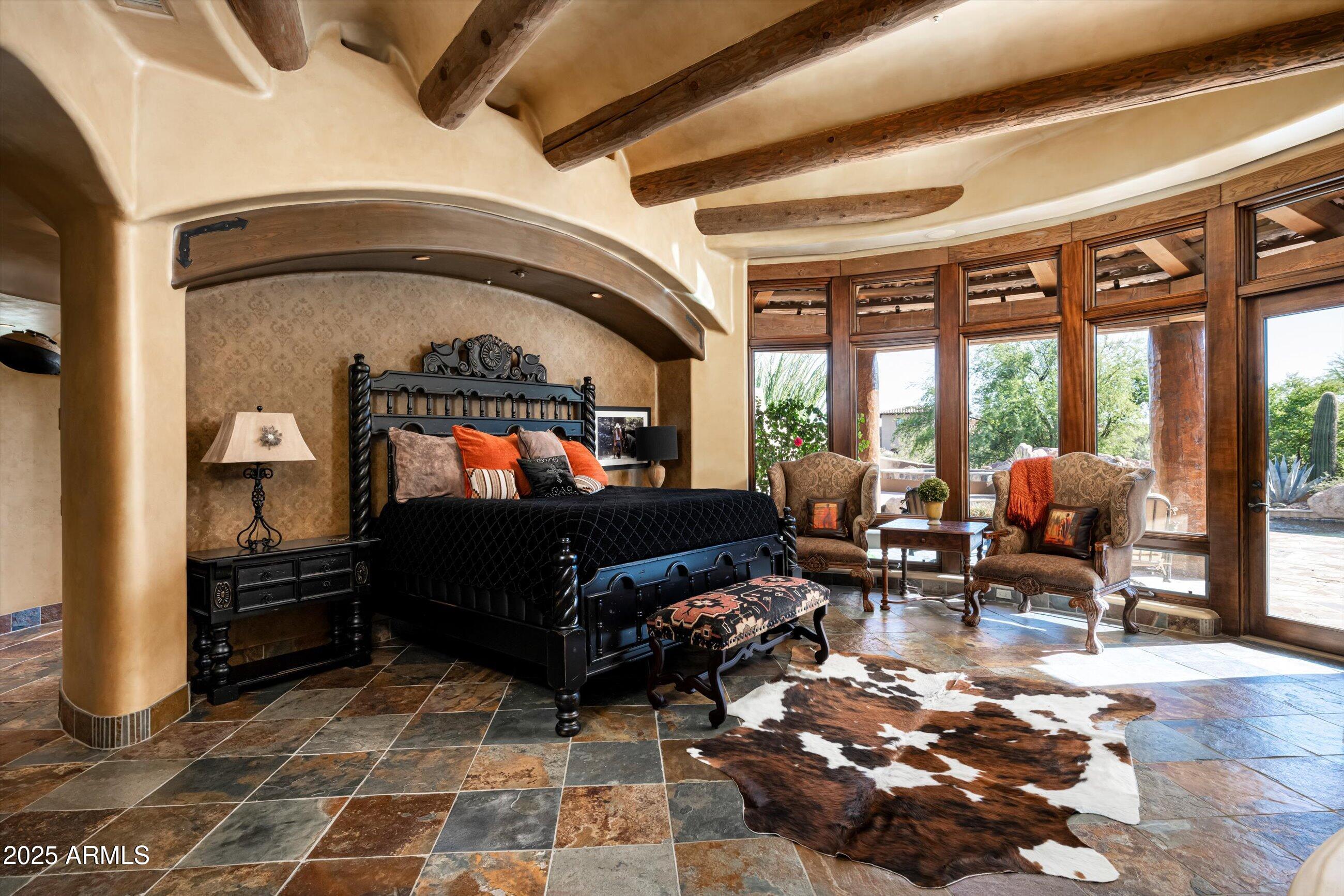 WHISPER ROCK - Residential