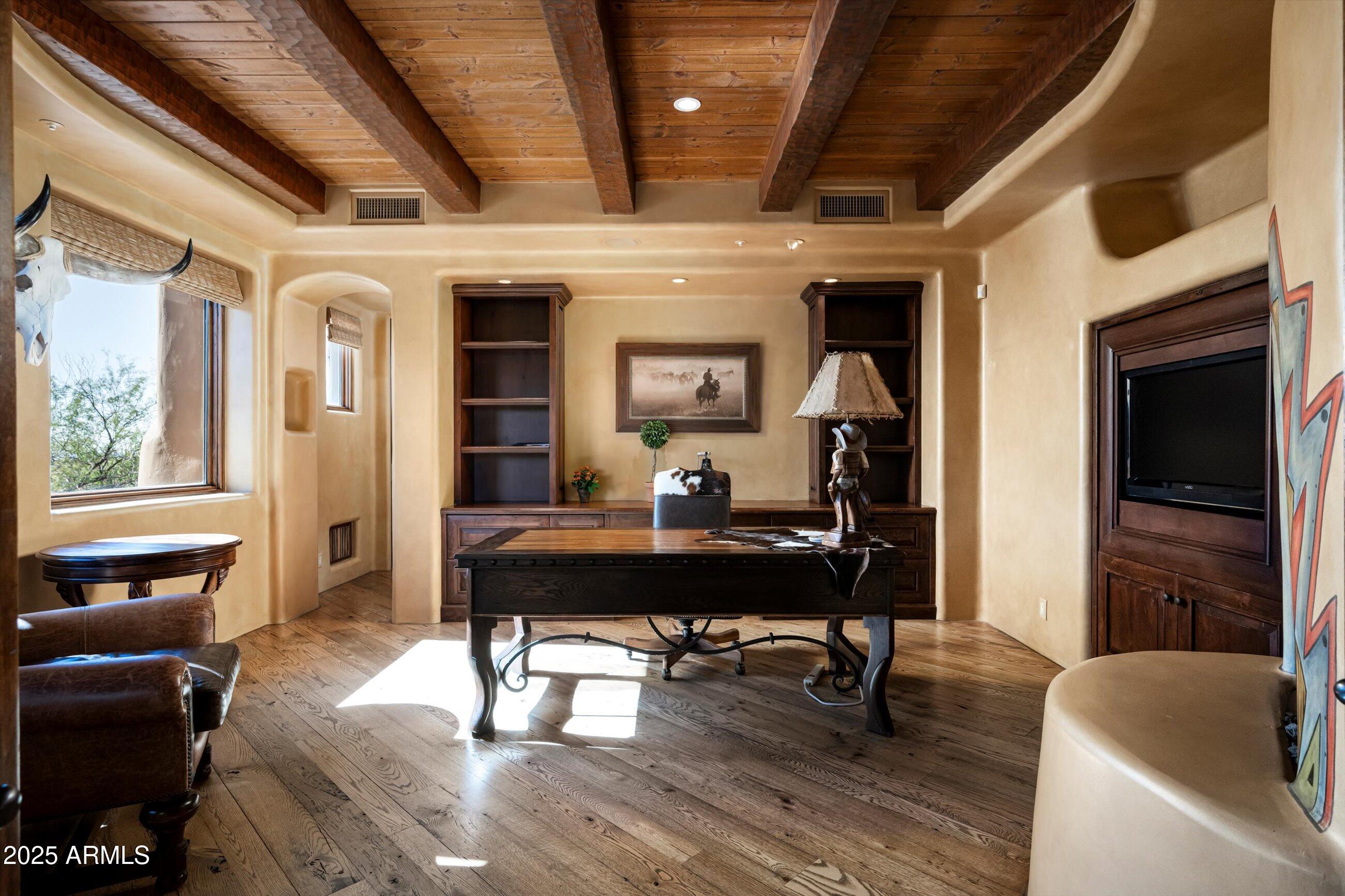 WHISPER ROCK - Residential
