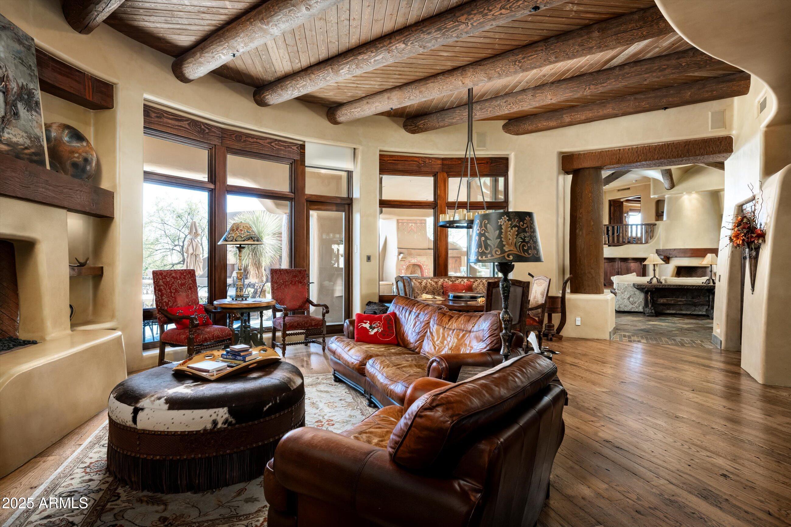 WHISPER ROCK - Residential