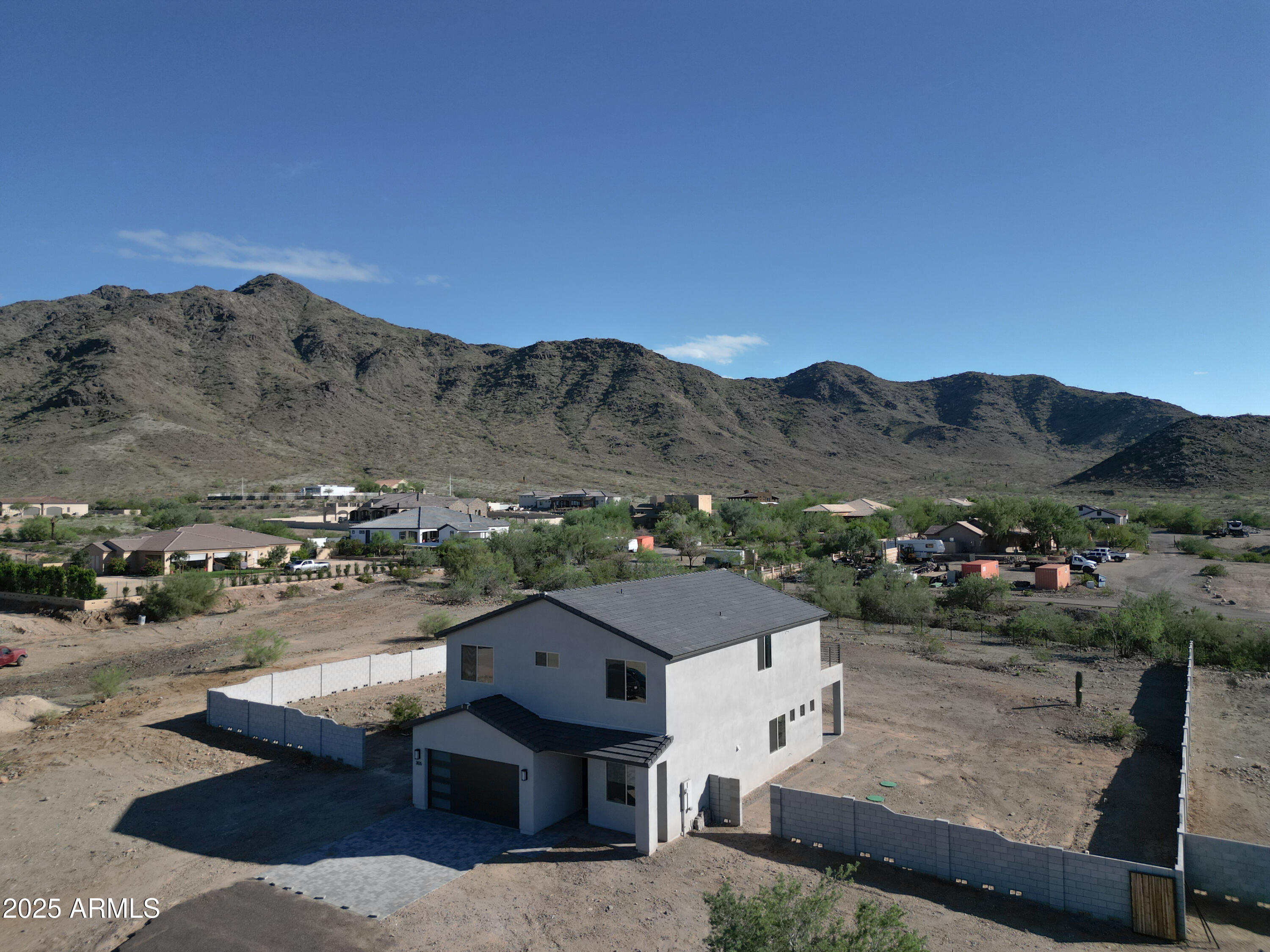 HACIENDA DEL SOL 1 - Residential