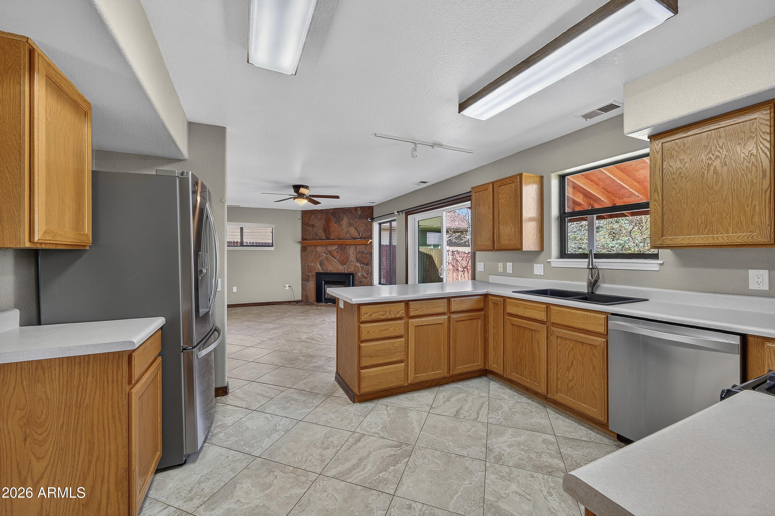 WALNUT MEADOWS - Residential