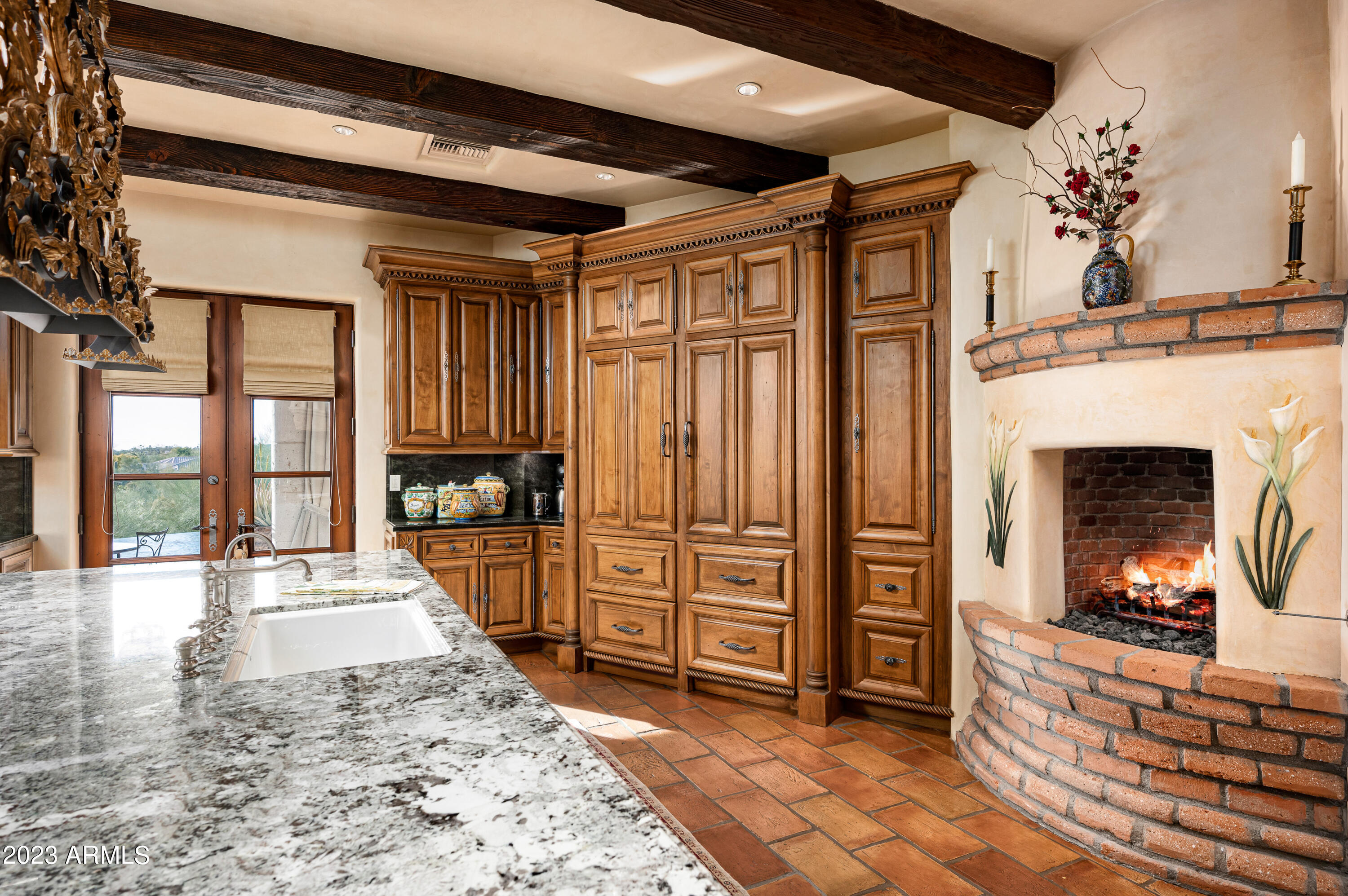 ARROYO HEIGHTS - Residential