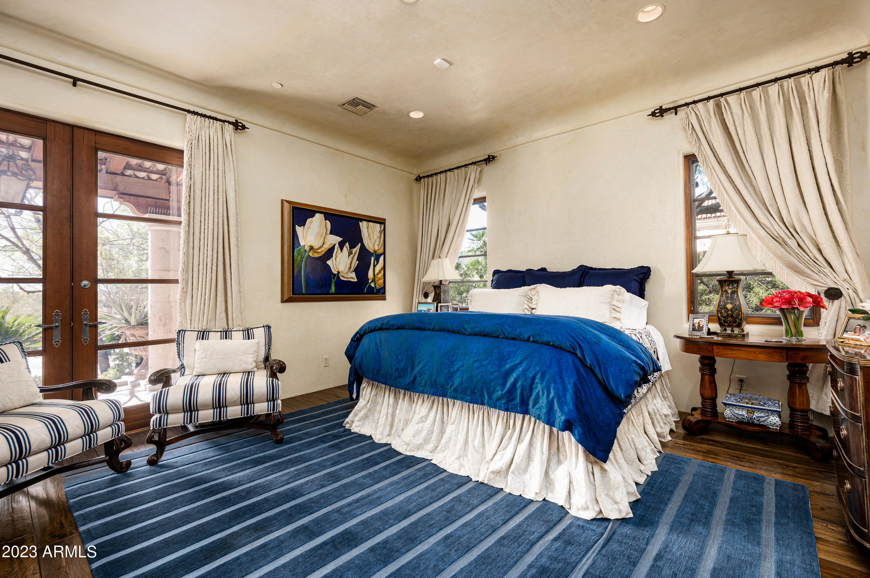 ARROYO HEIGHTS - Residential