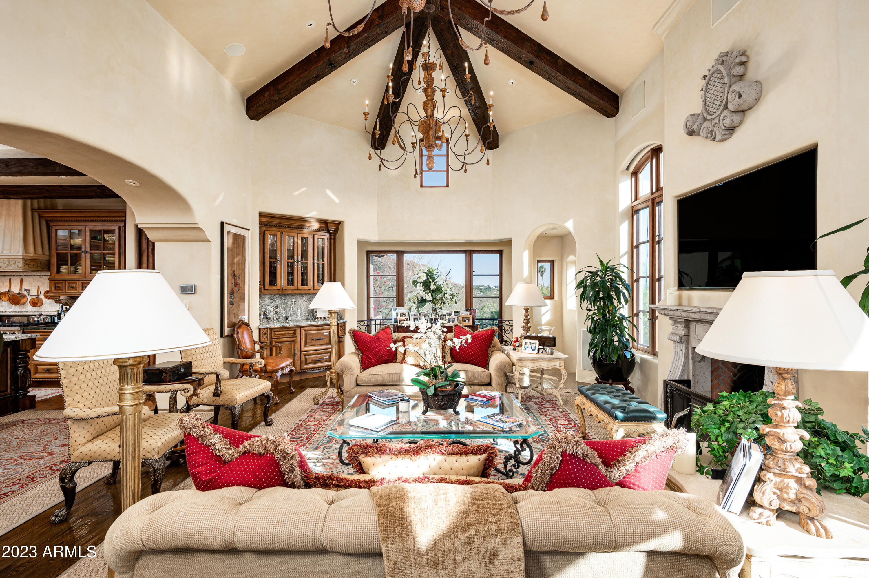 ARROYO HEIGHTS - Residential