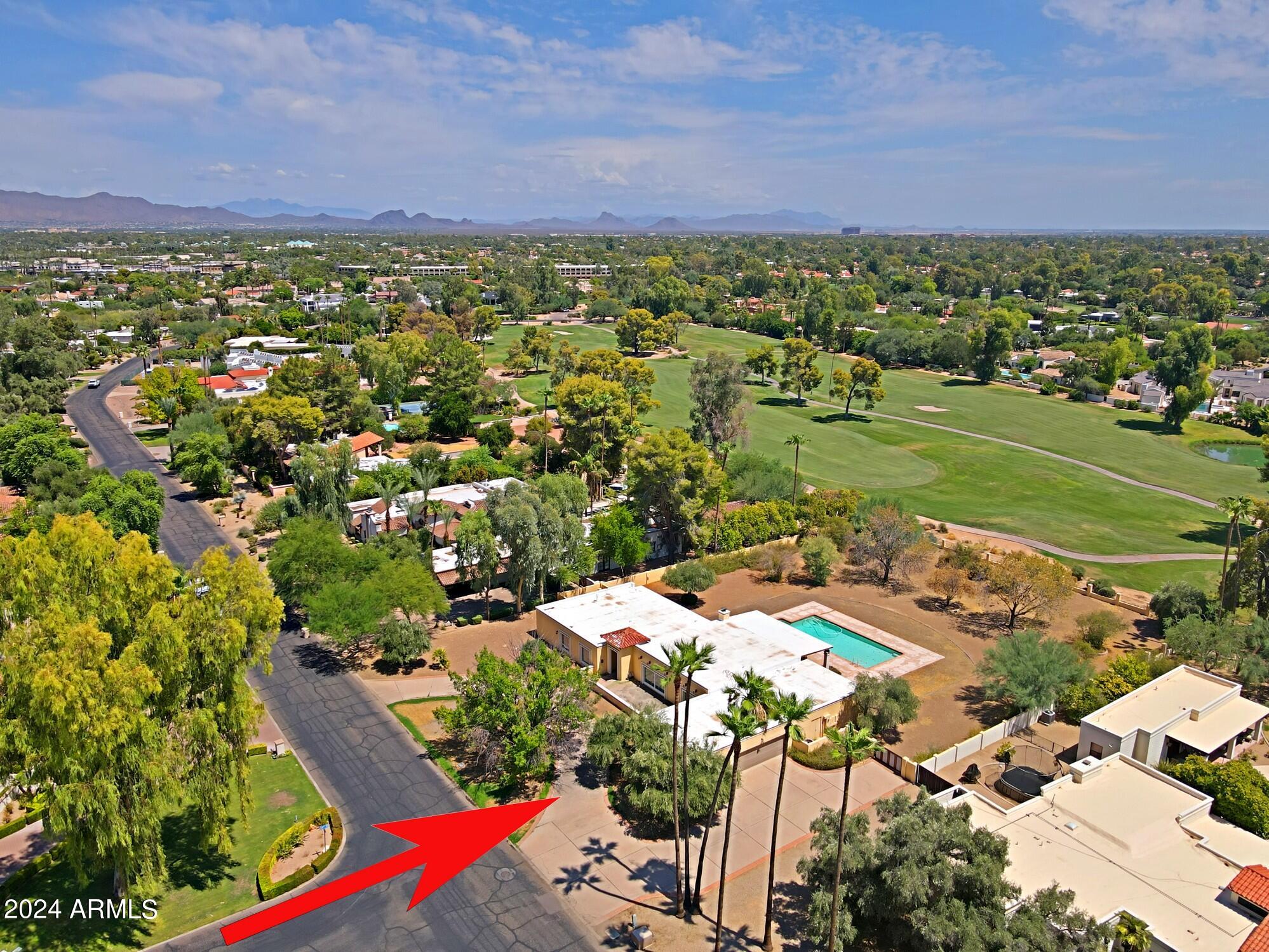 CAMELBACK COUNTRY CLUB ESTATES - Residential