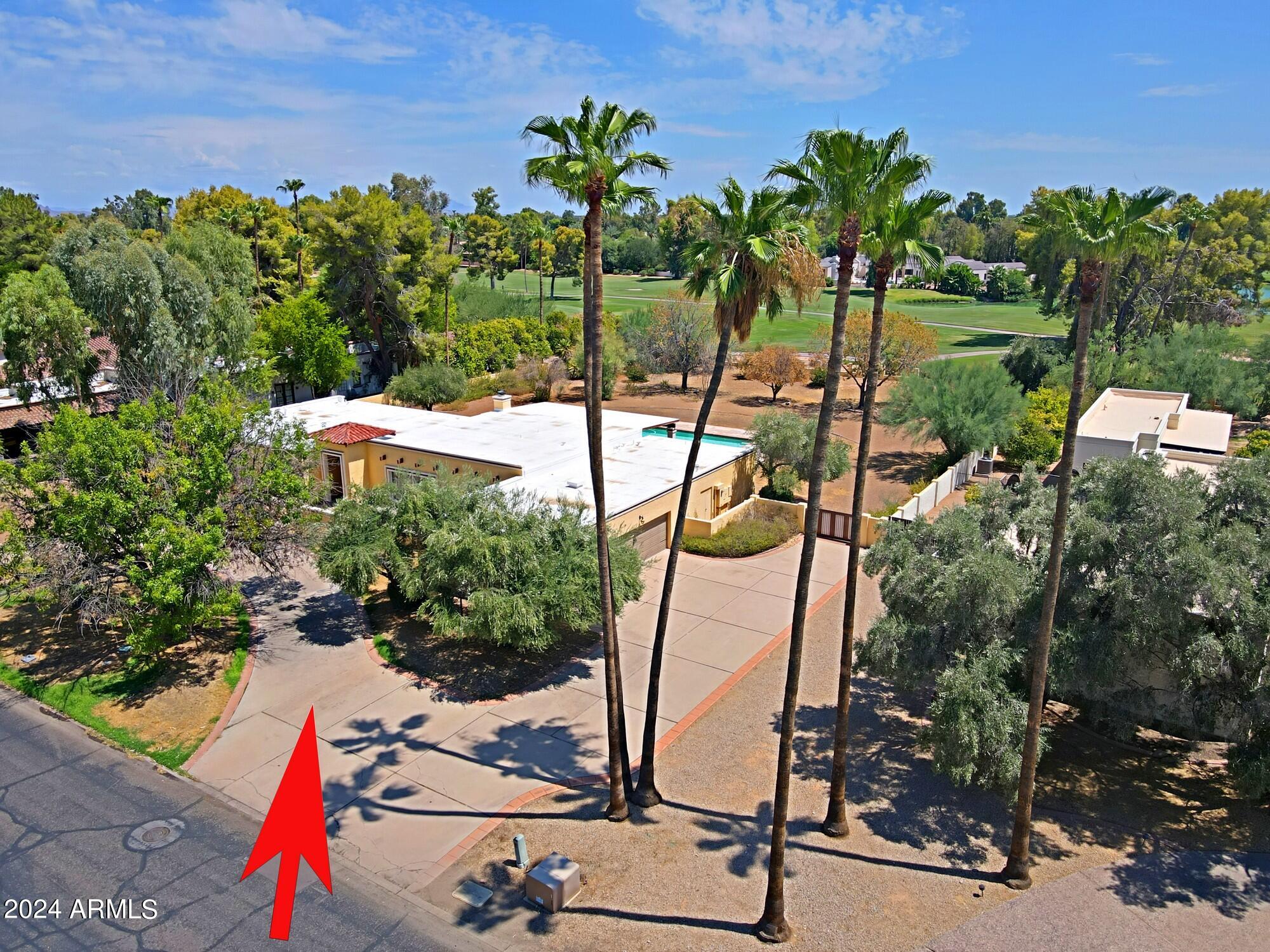 CAMELBACK COUNTRY CLUB ESTATES - Residential