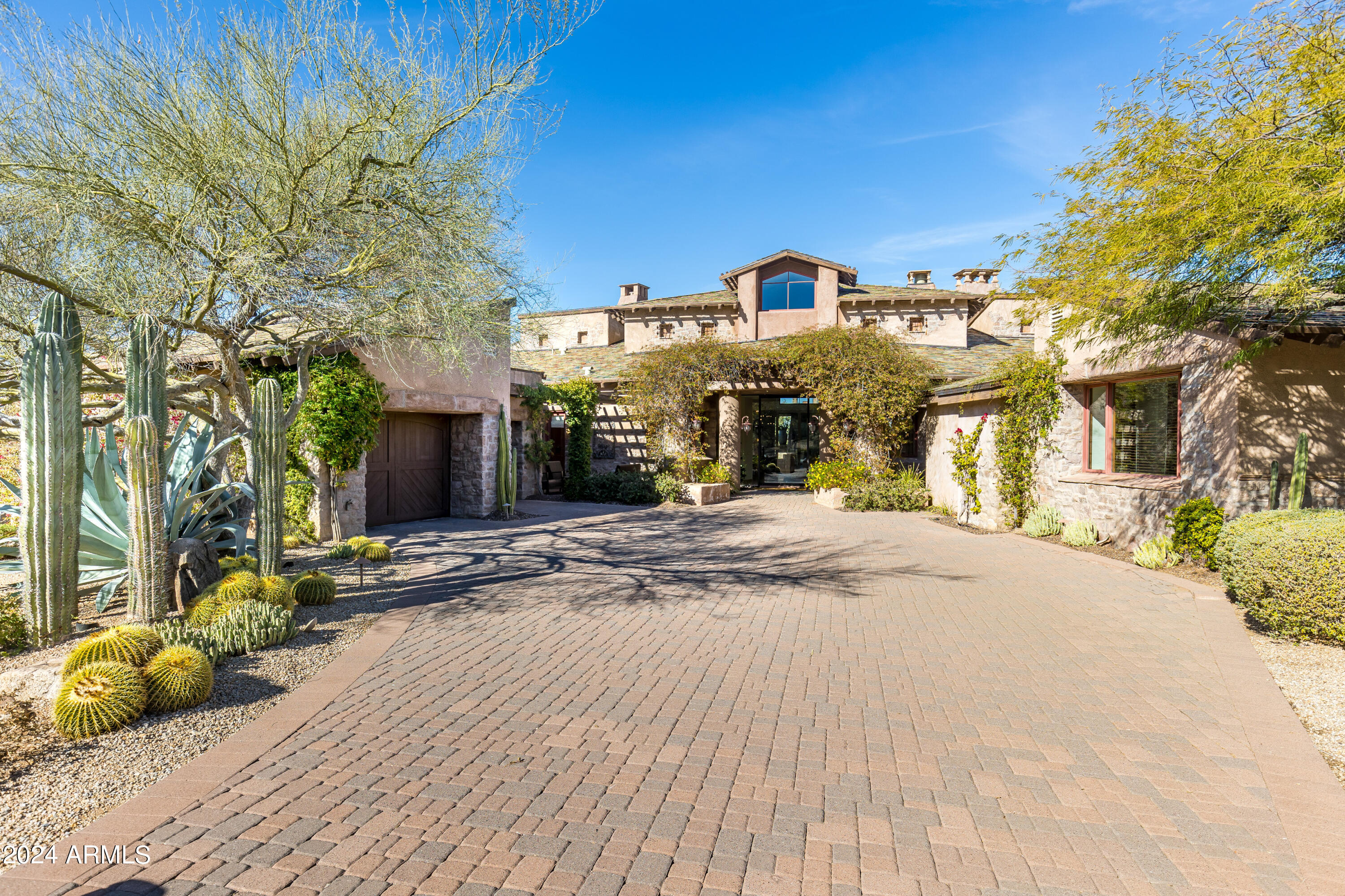 Estancia - Residential