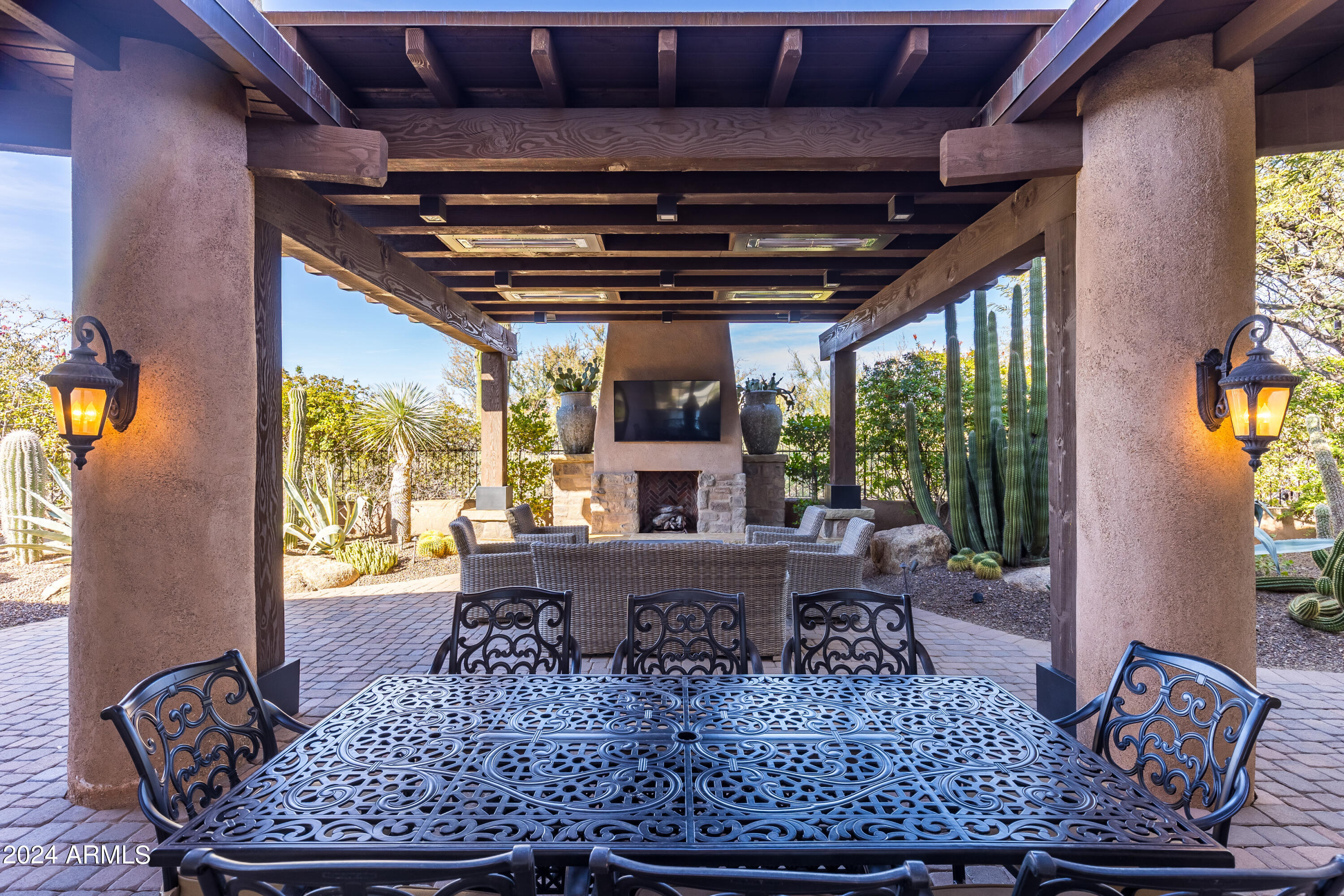 Estancia - Residential