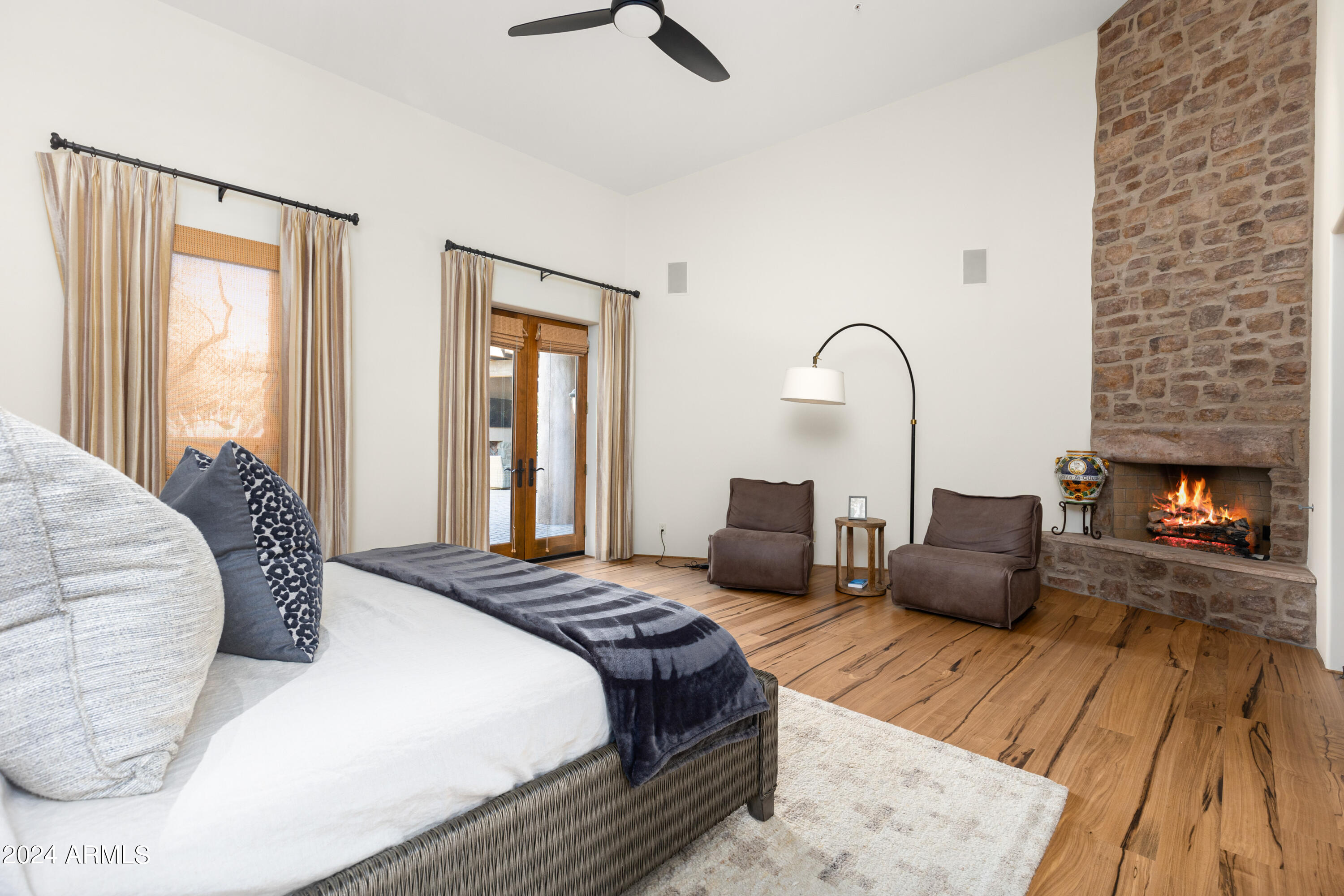 Estancia - Residential