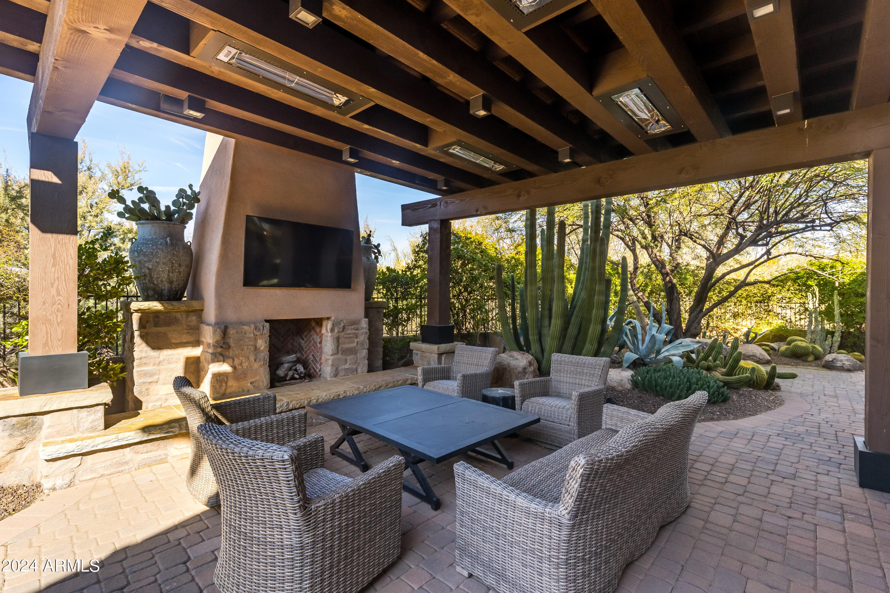 Estancia - Residential